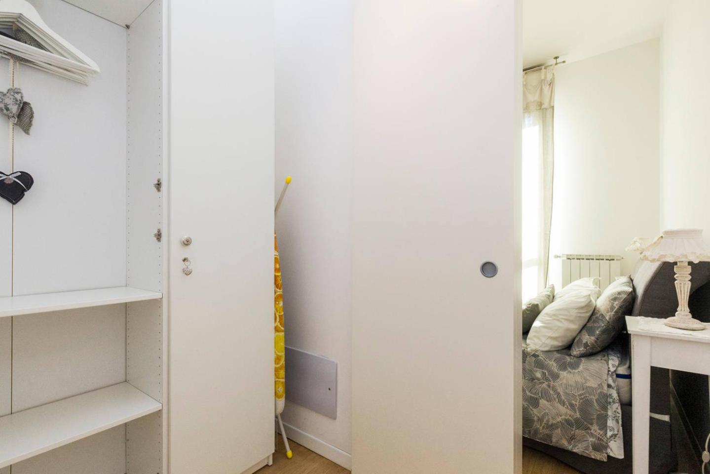 Studio Apartment - Photo 5