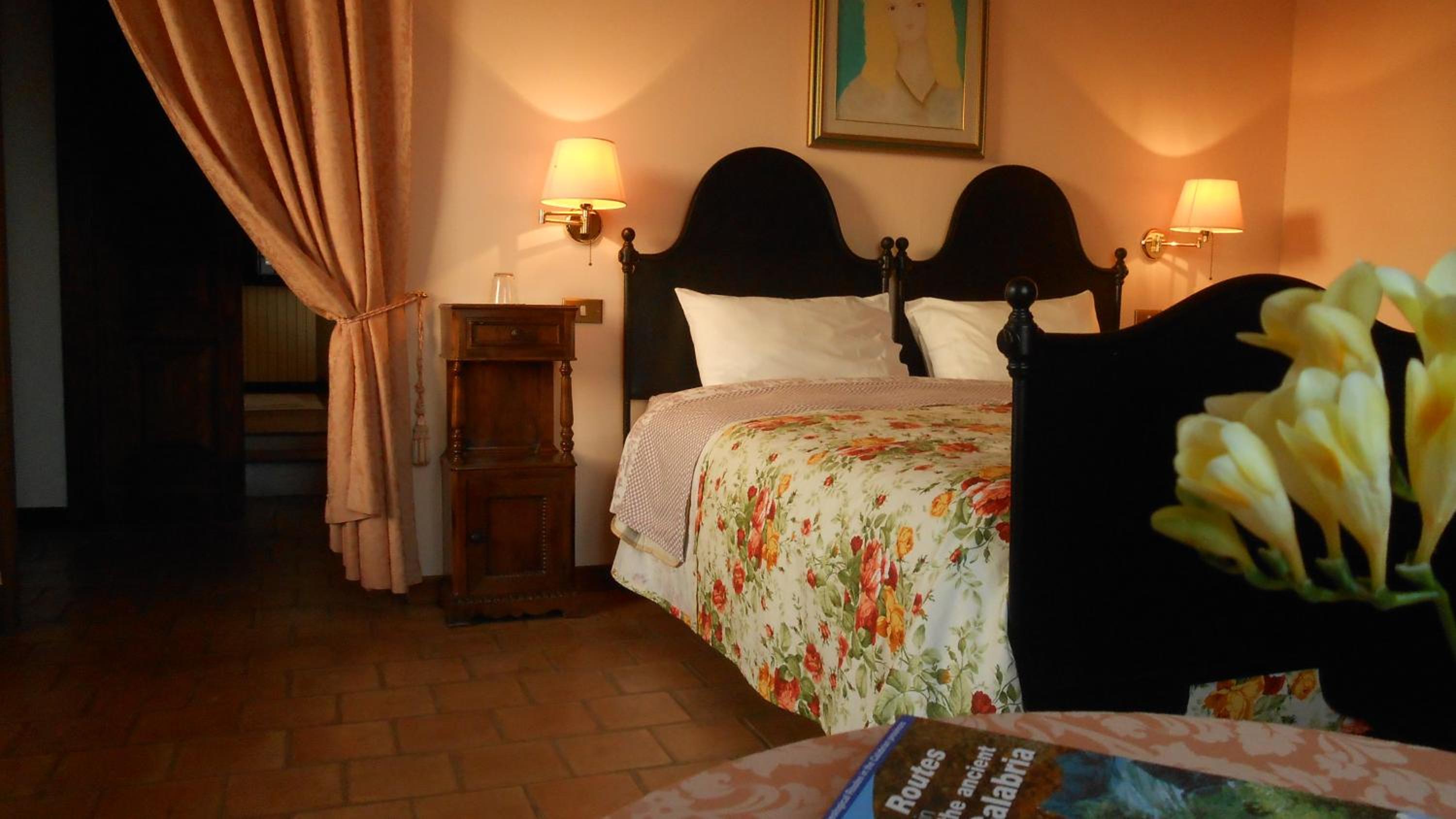 Deluxe Double or Twin Room with Spa Bath photo 2