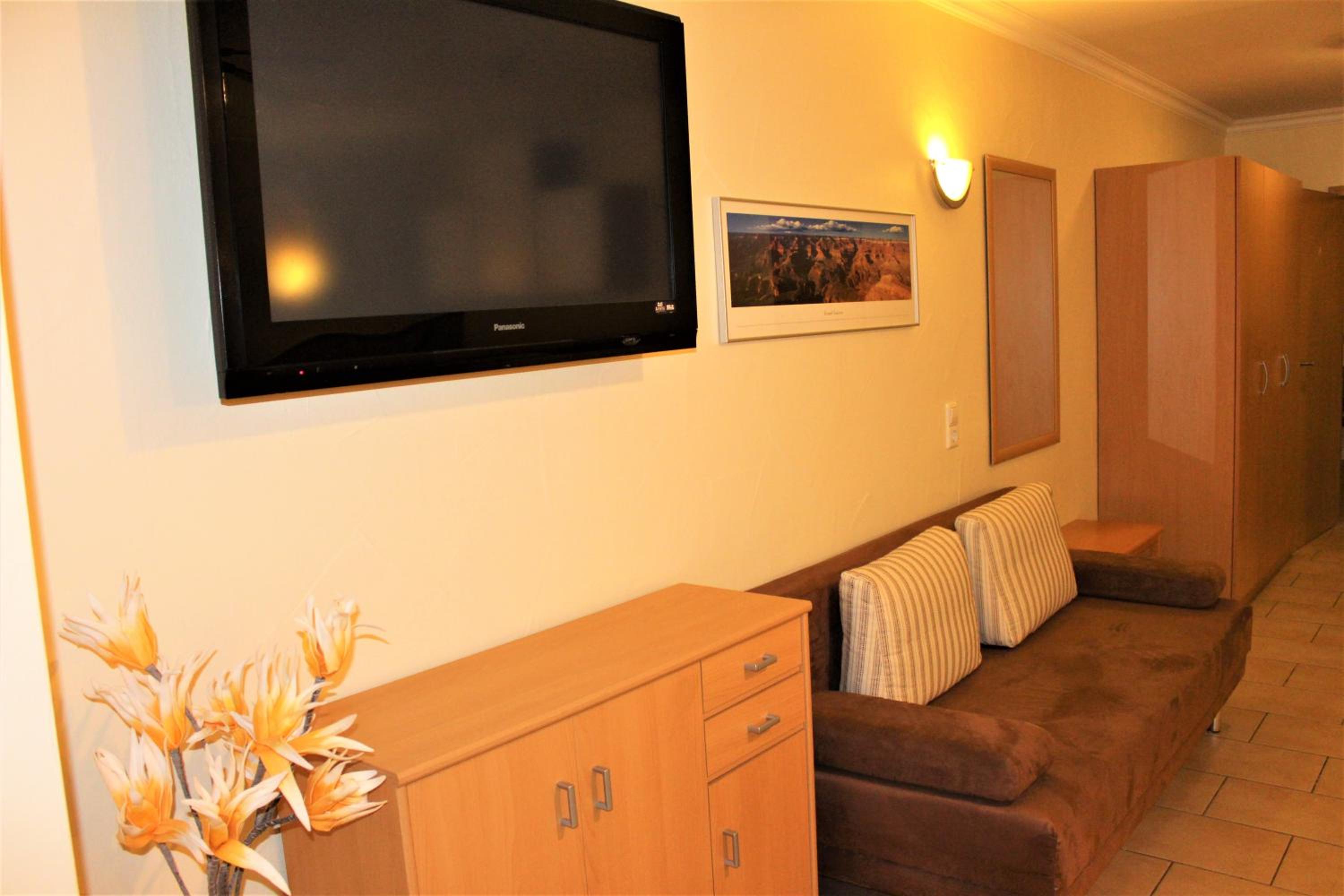 Quadruple Room - Photo 10