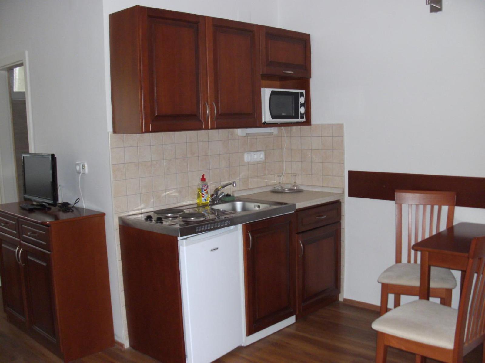 Quadruple Room - Photo 3