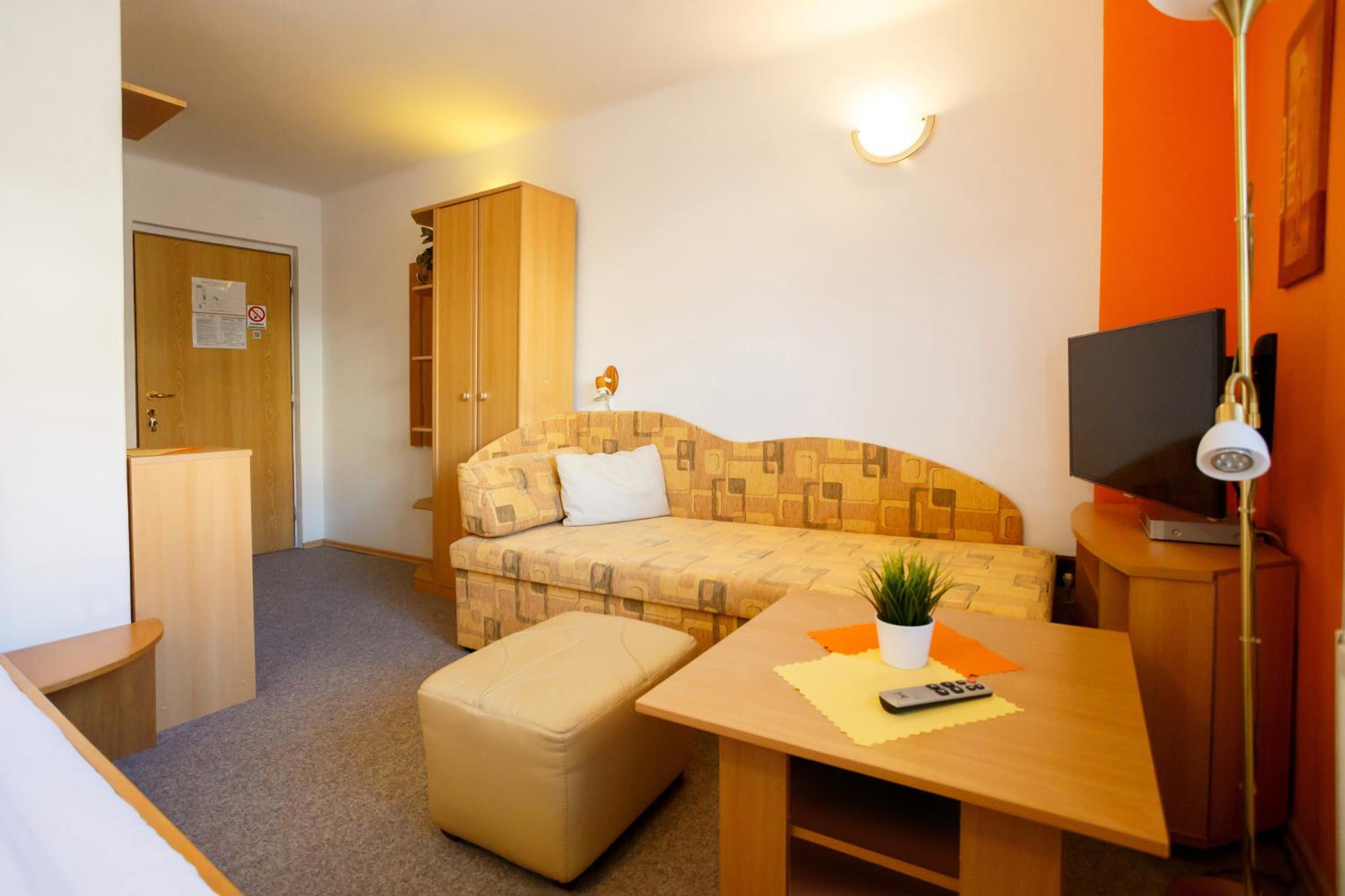 Small Twin Room