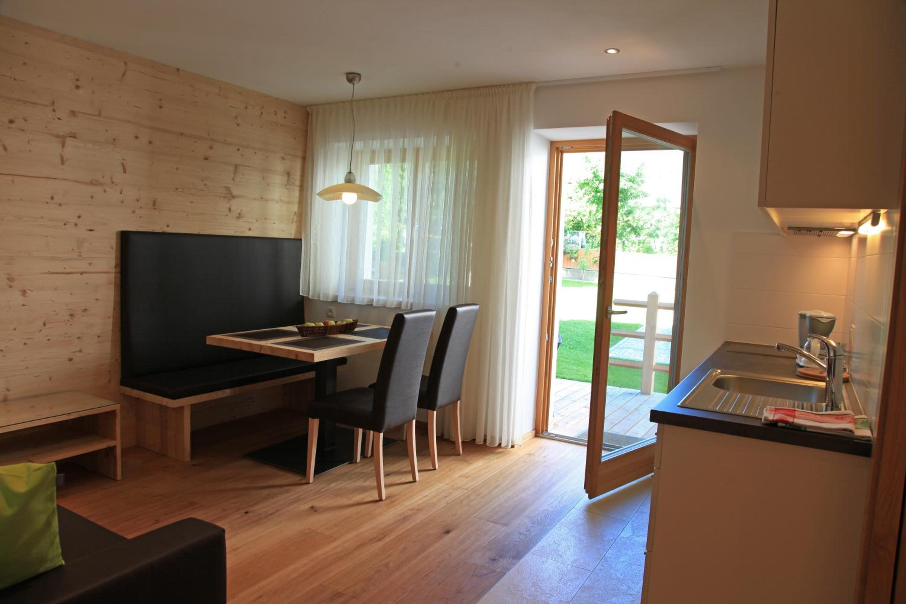 Apartment with Terrace photo 2