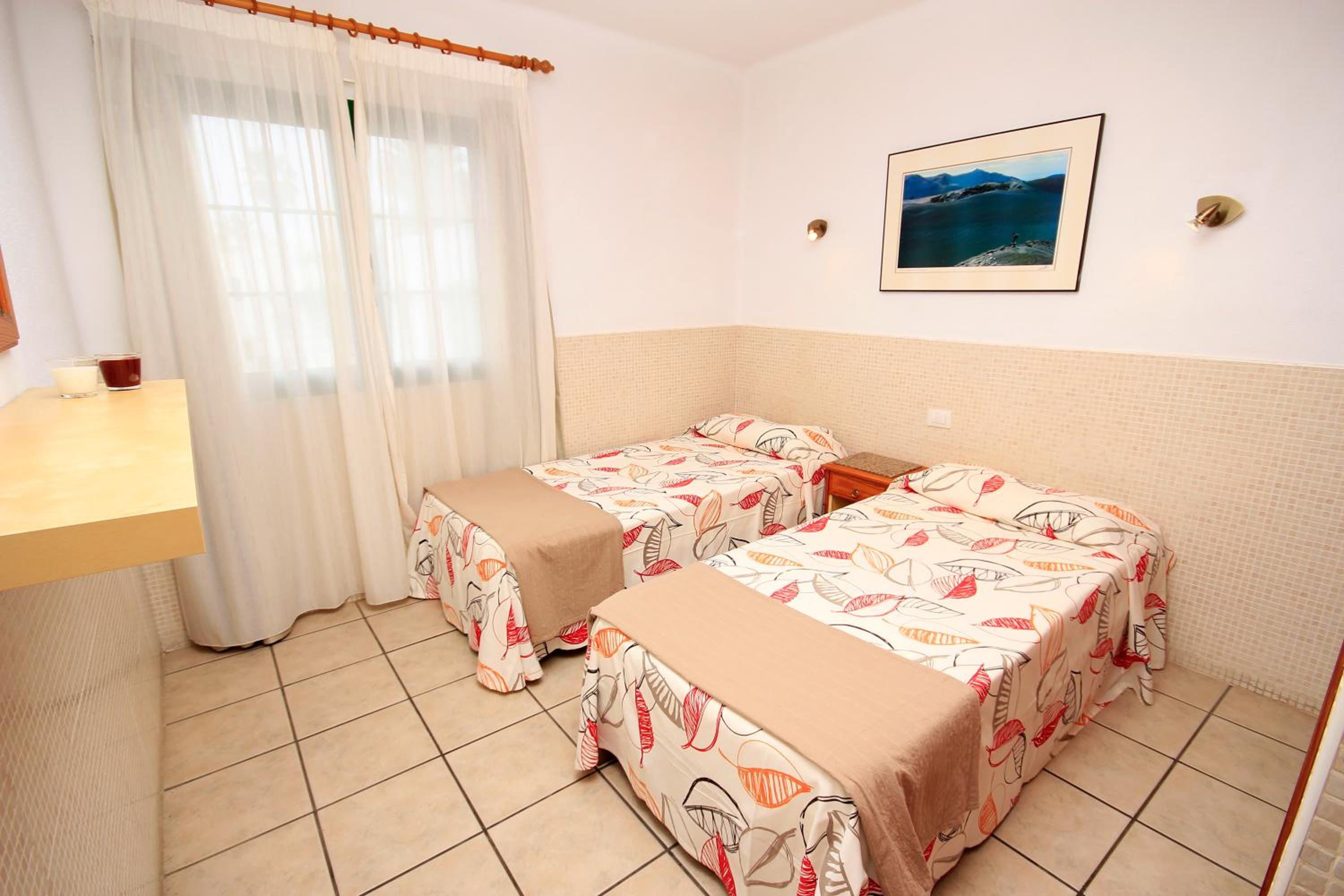 Standard One-Bedroom Apartment photo 2