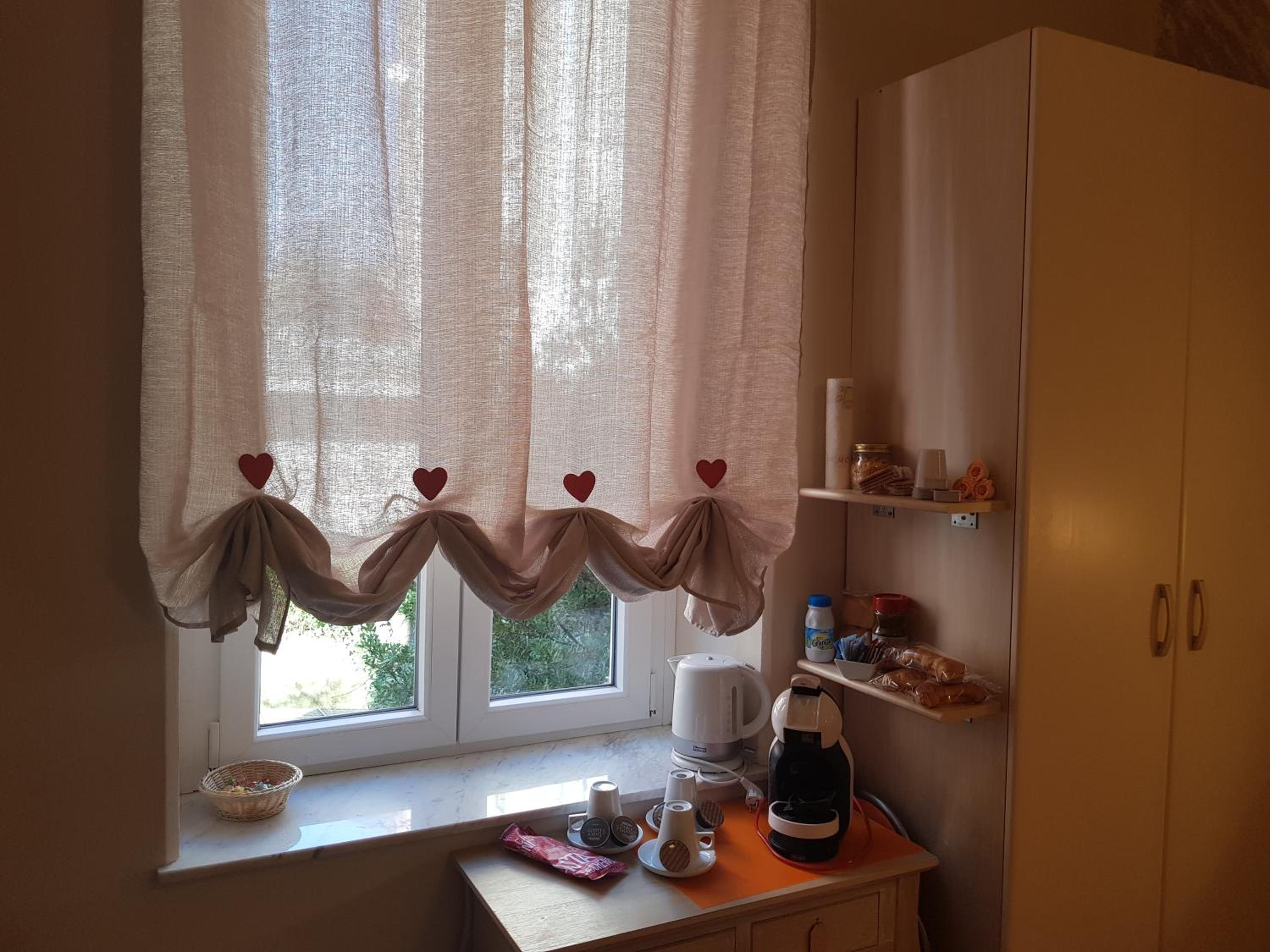 Small Double Room - Photo 2