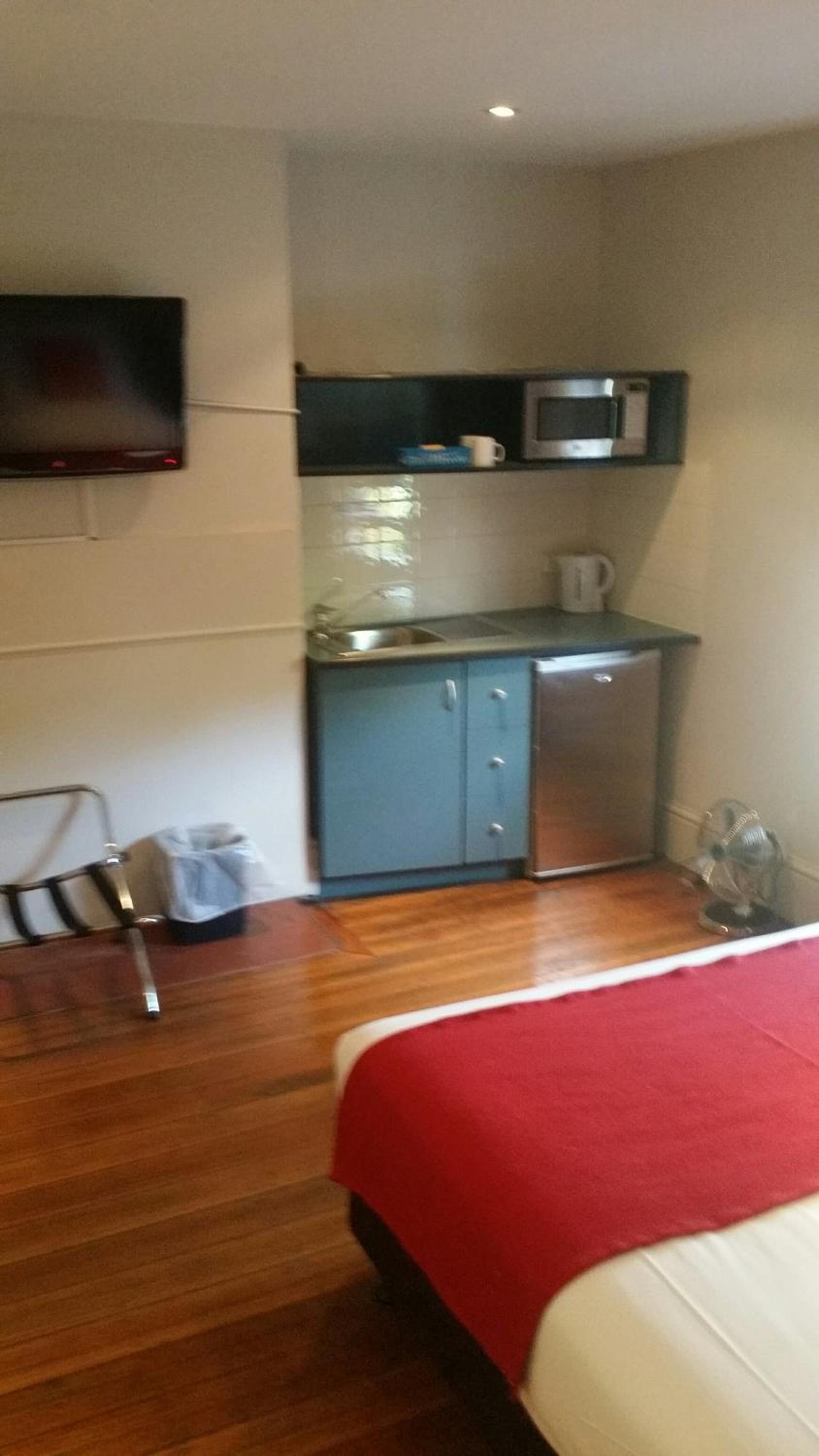 Budget Heritage Studio  - Photo 11