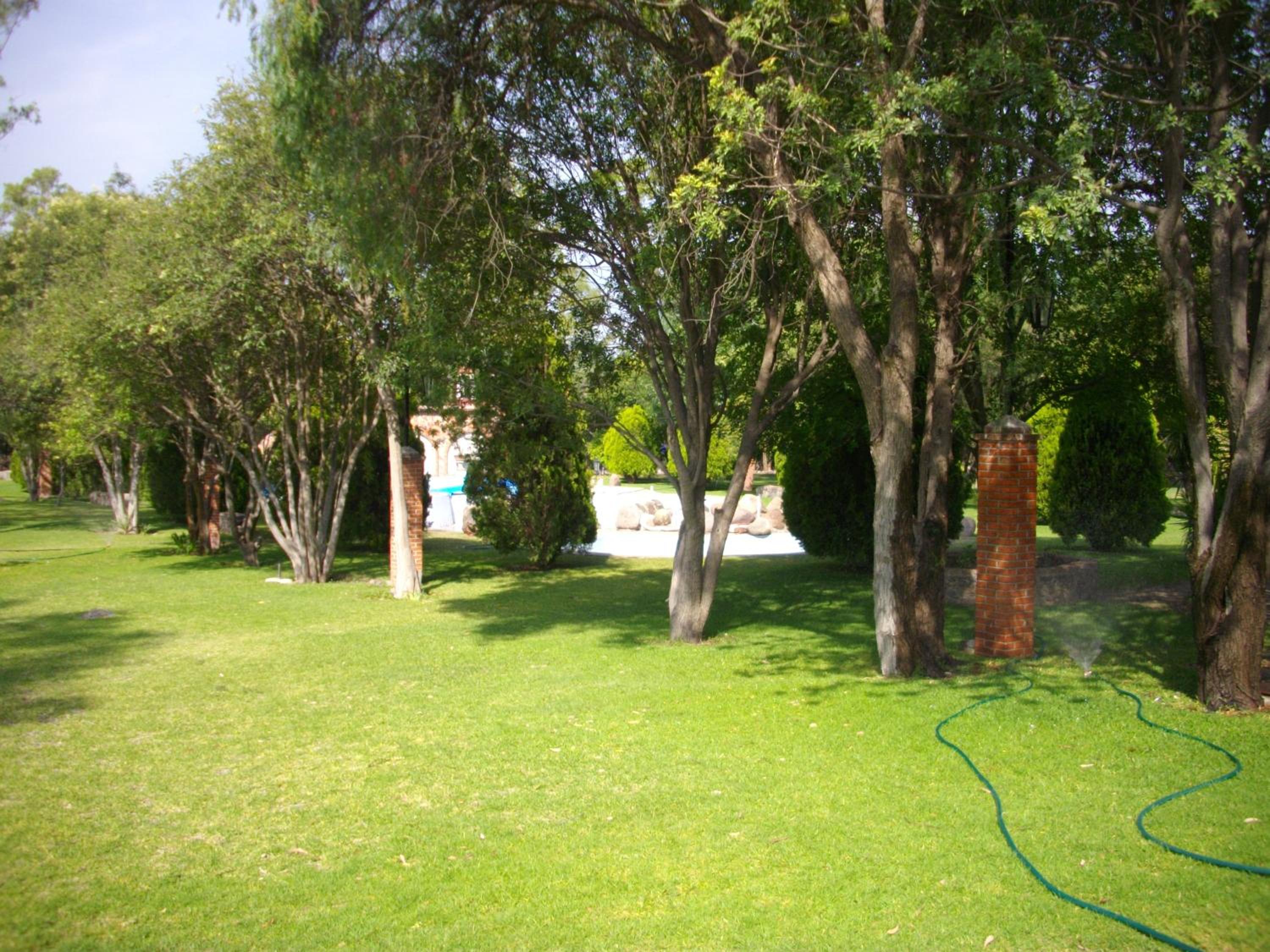 Villa with Private Pool - Photo 2