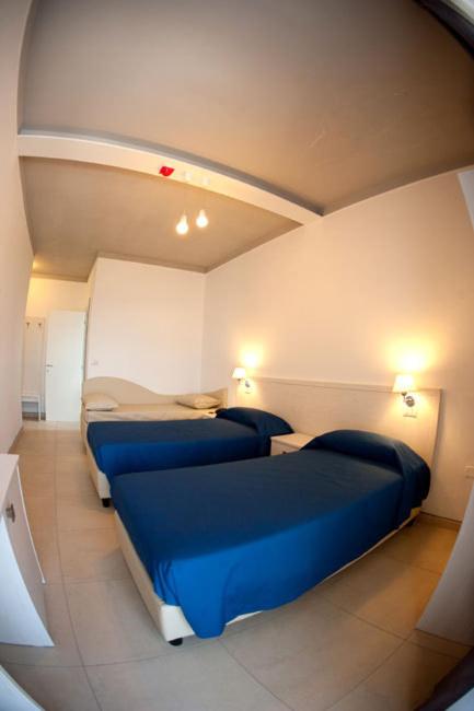 Double or Twin Room photo 2