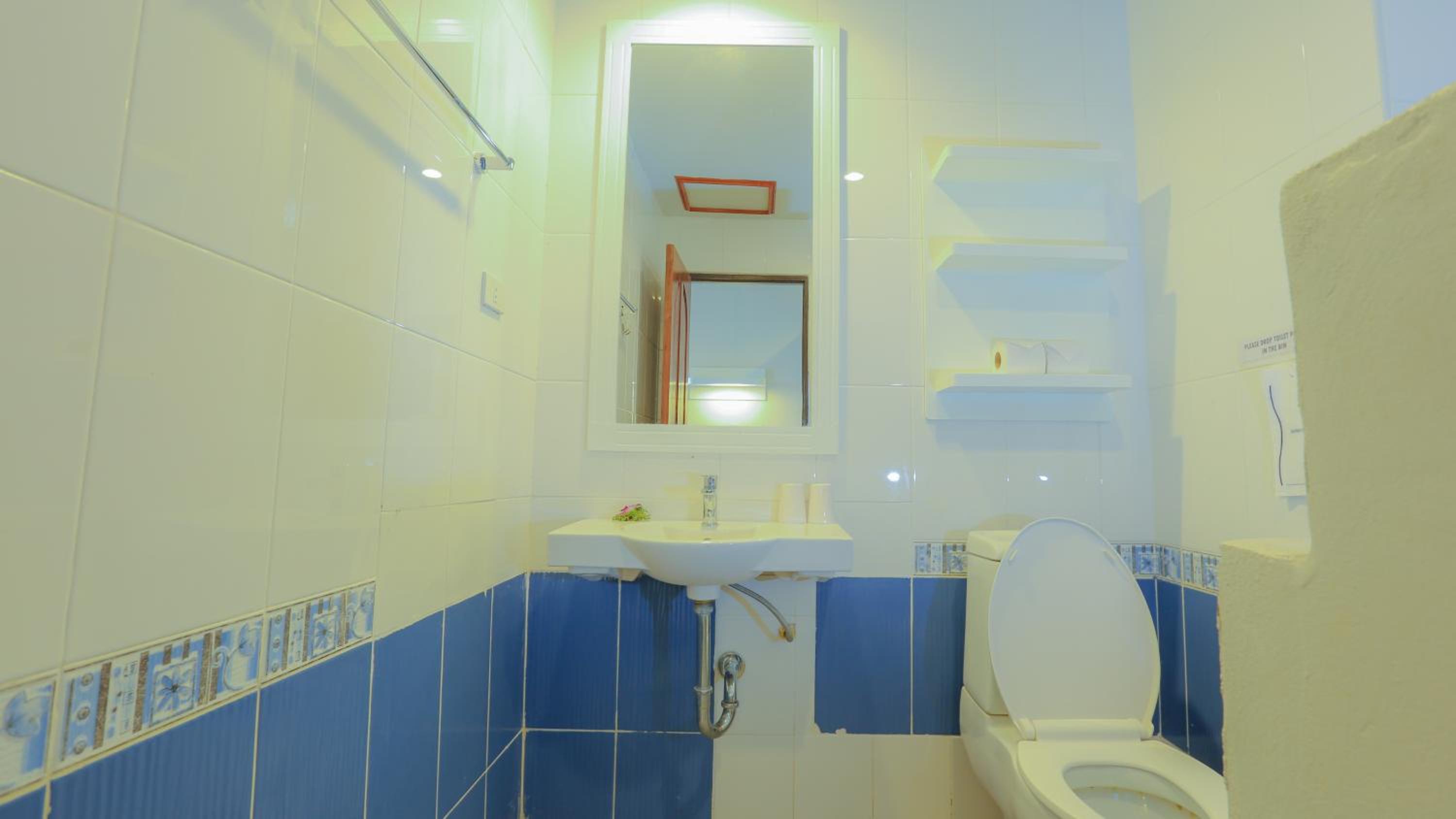 Superior Twin - Balcony - Photo 4
