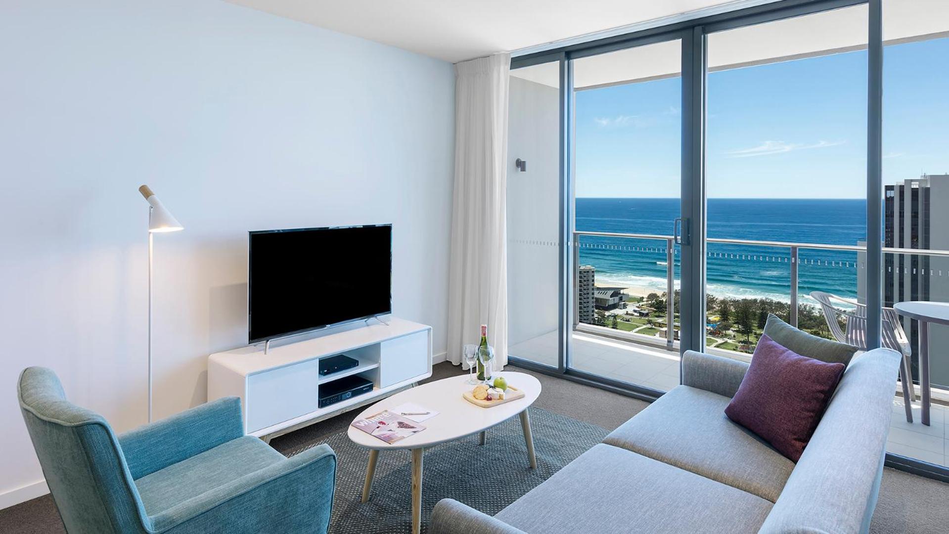 Premier One-Bedroom Suite with Ocean View - No Housekeeping photo 3