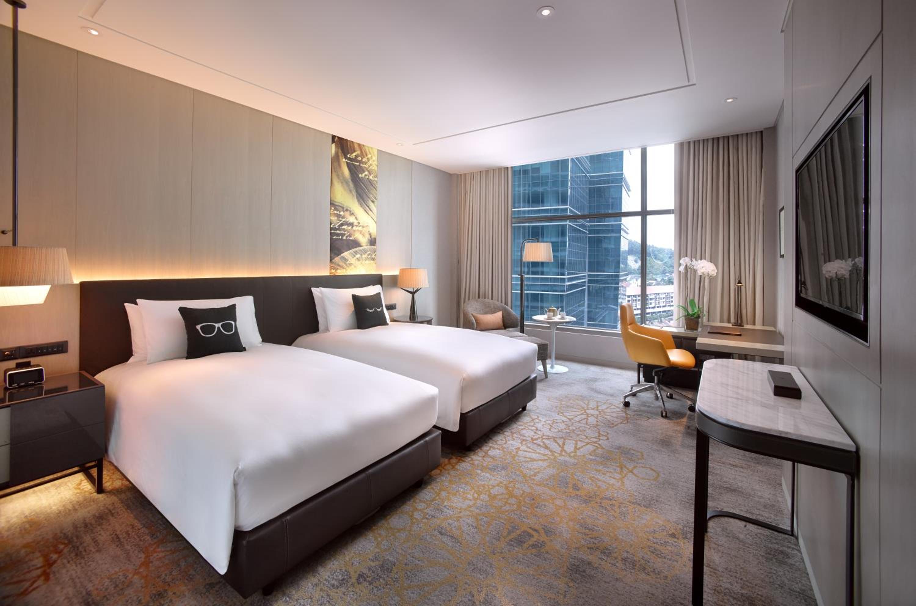 Luxury Twin Room