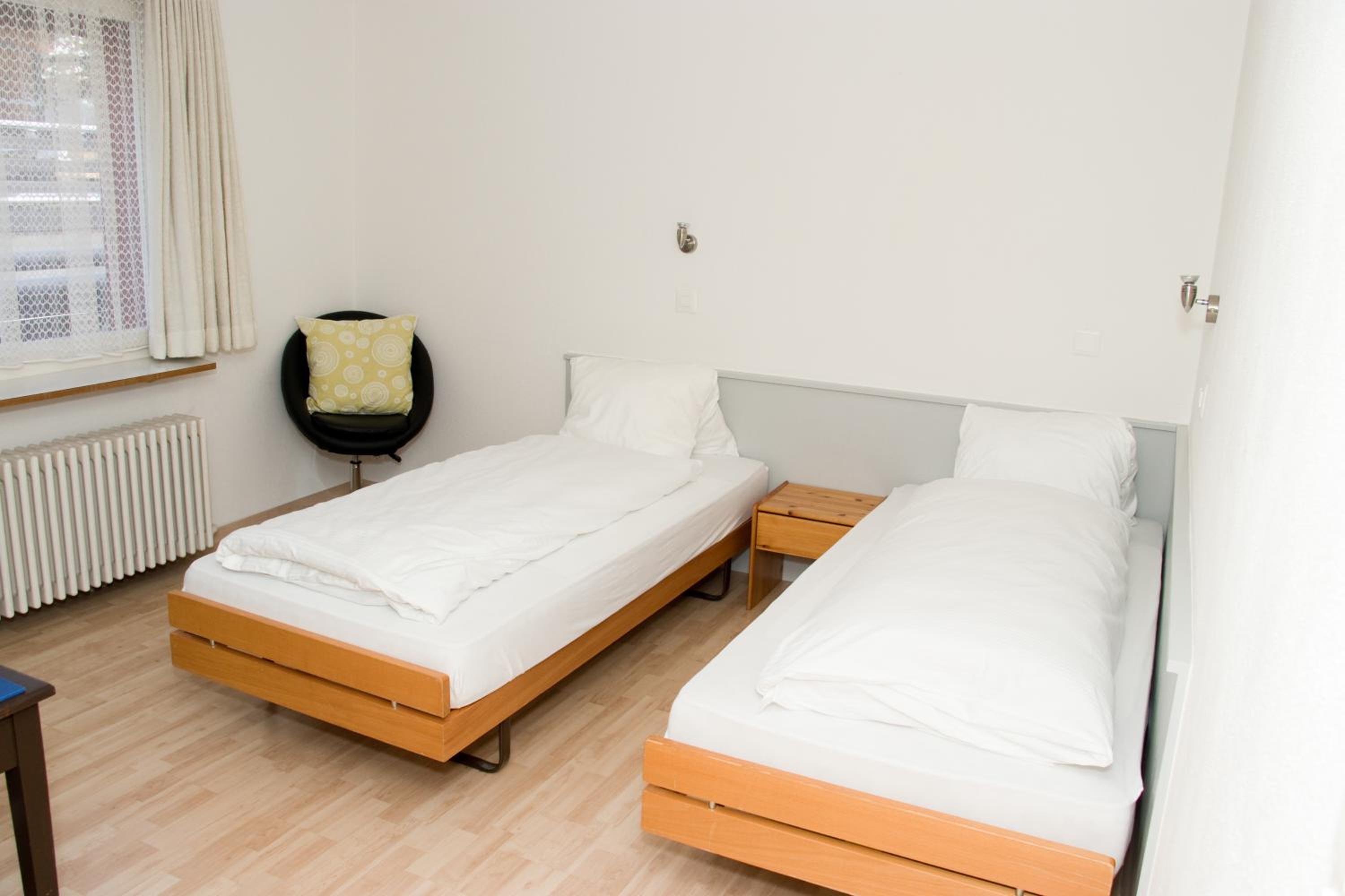 Budget Double Room photo 3