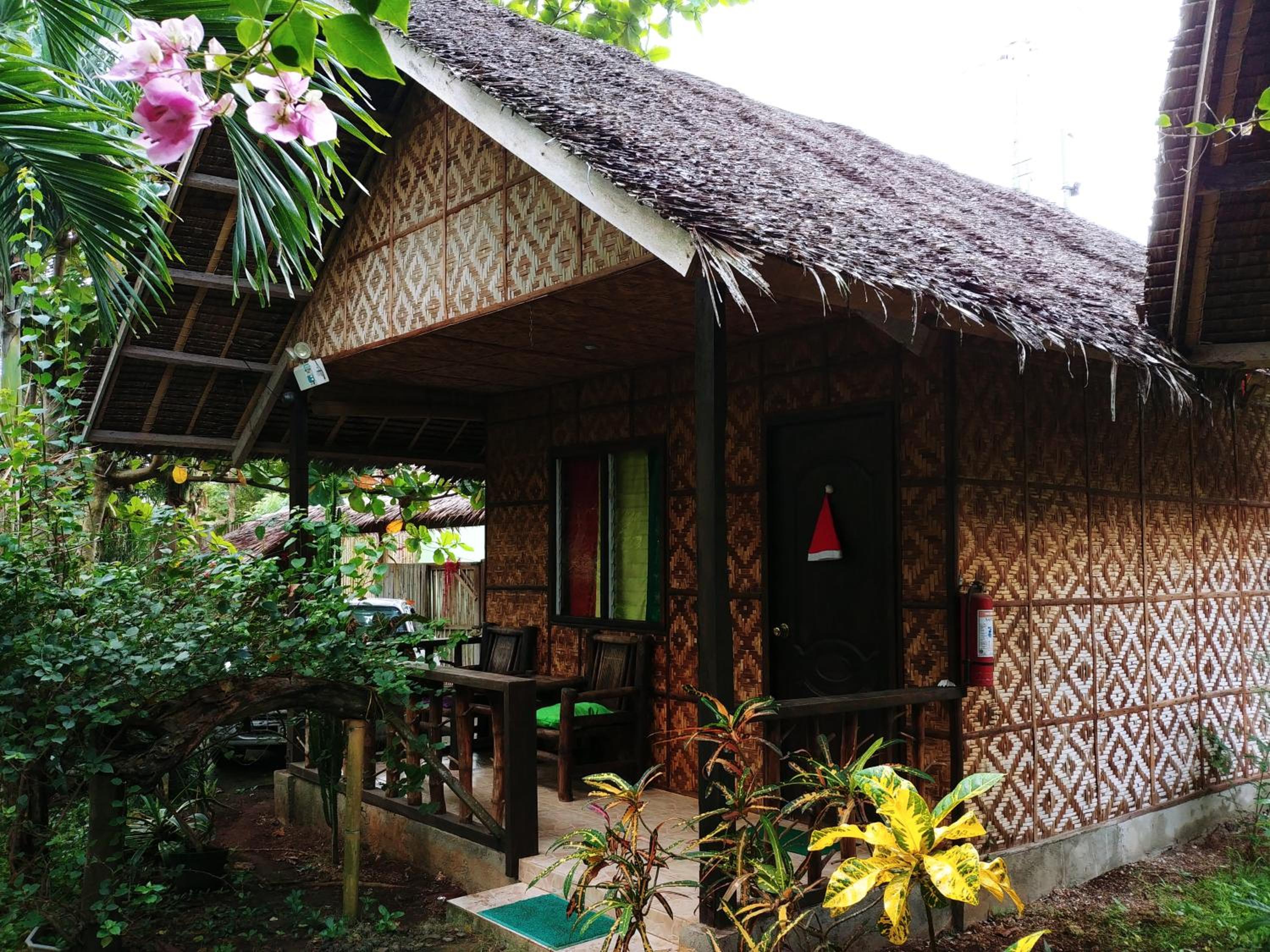 Family Bungalow photo 2