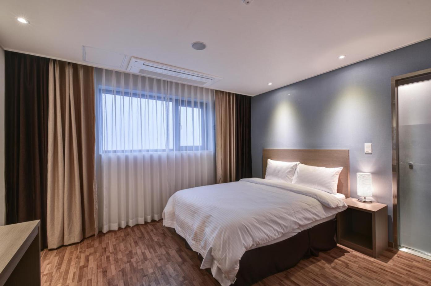 Deluxe Double Room with Sea View photo 1