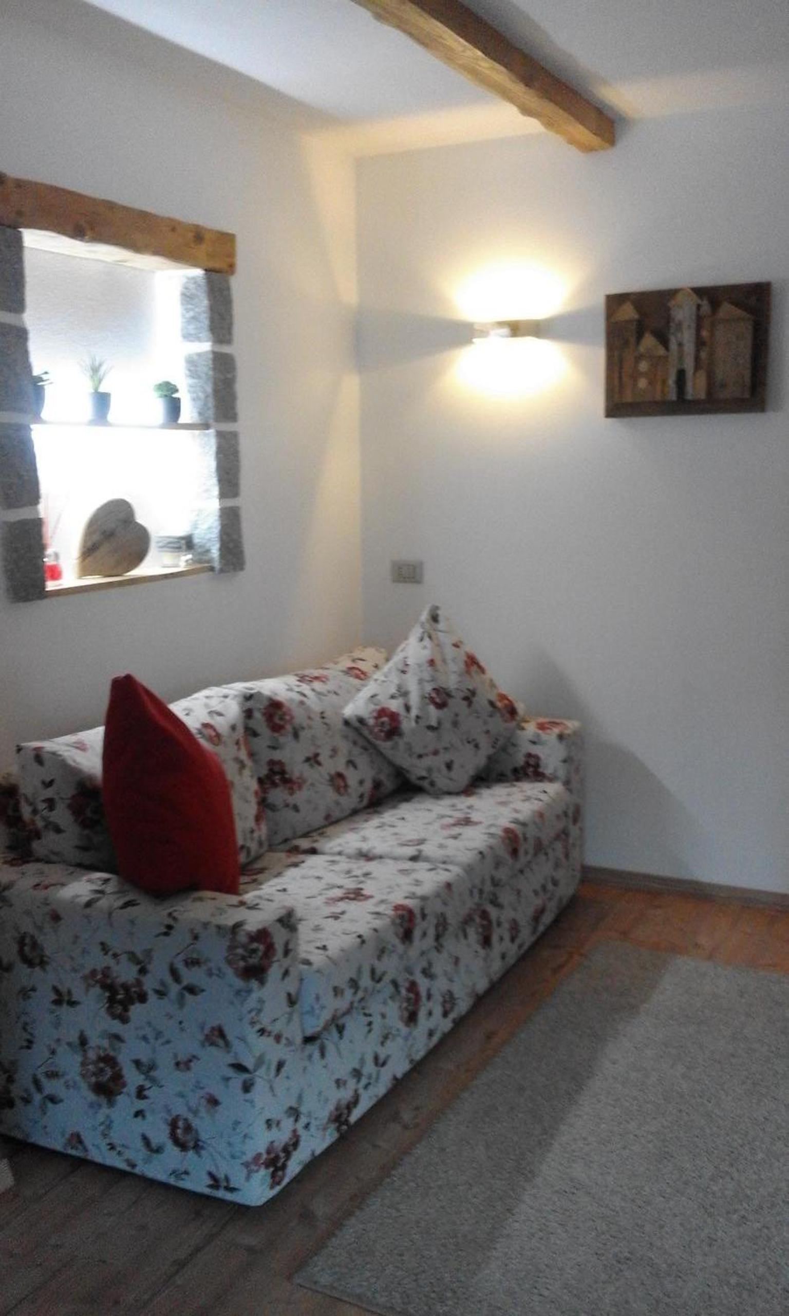 Apartment photo 1