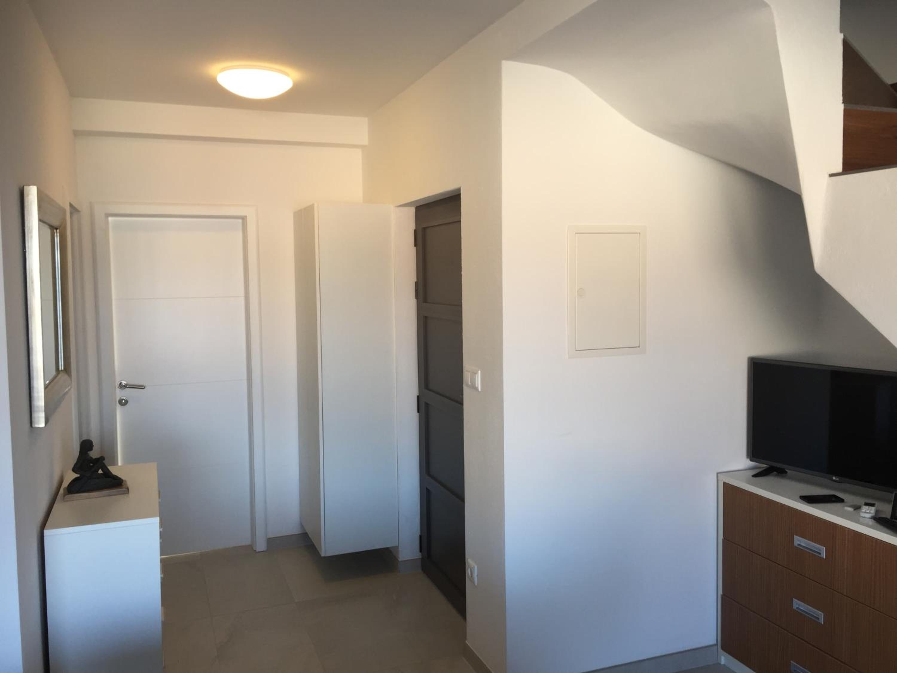 Apartment - Split Level