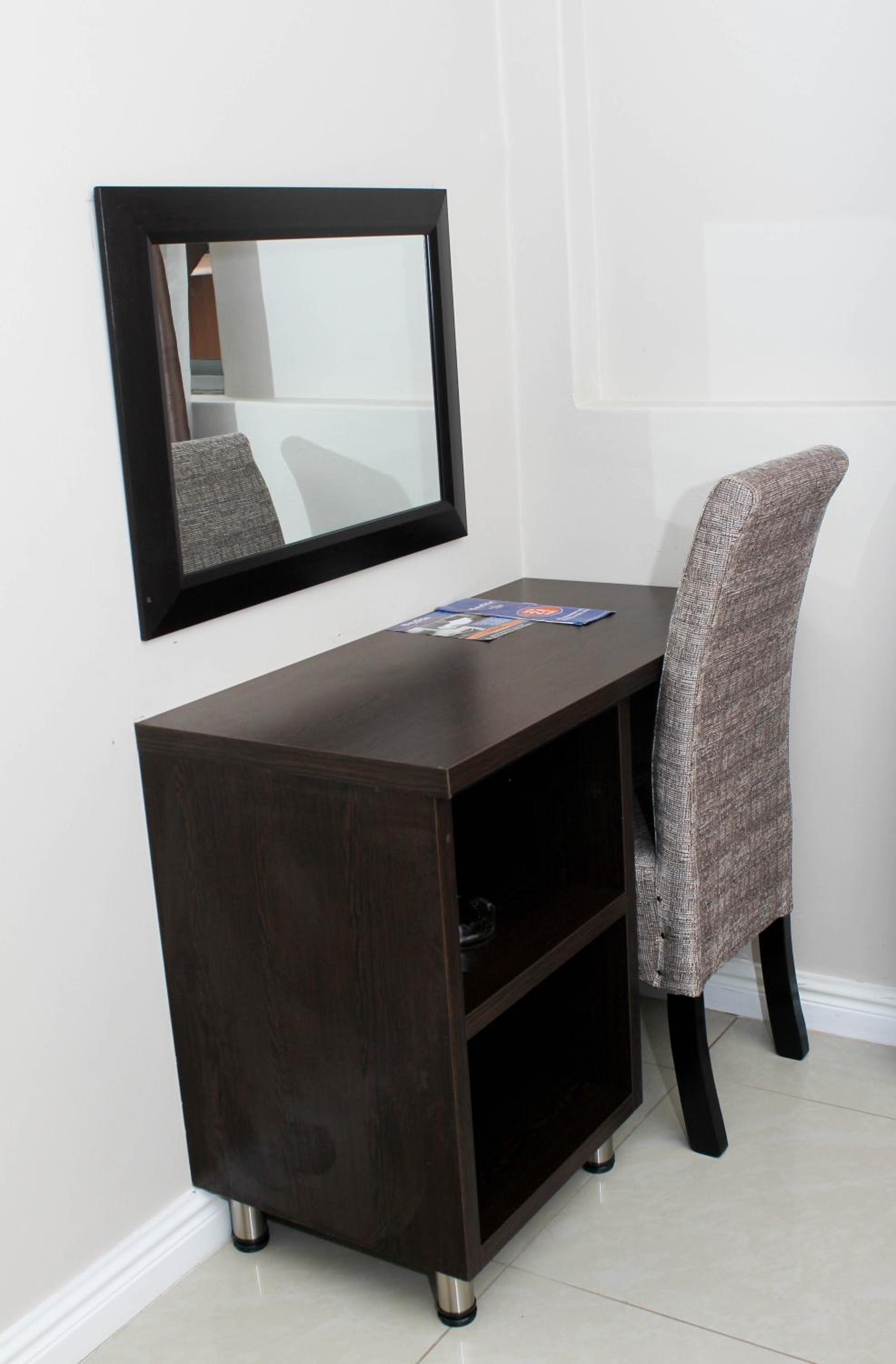 Self-Catering Room - Photo 4