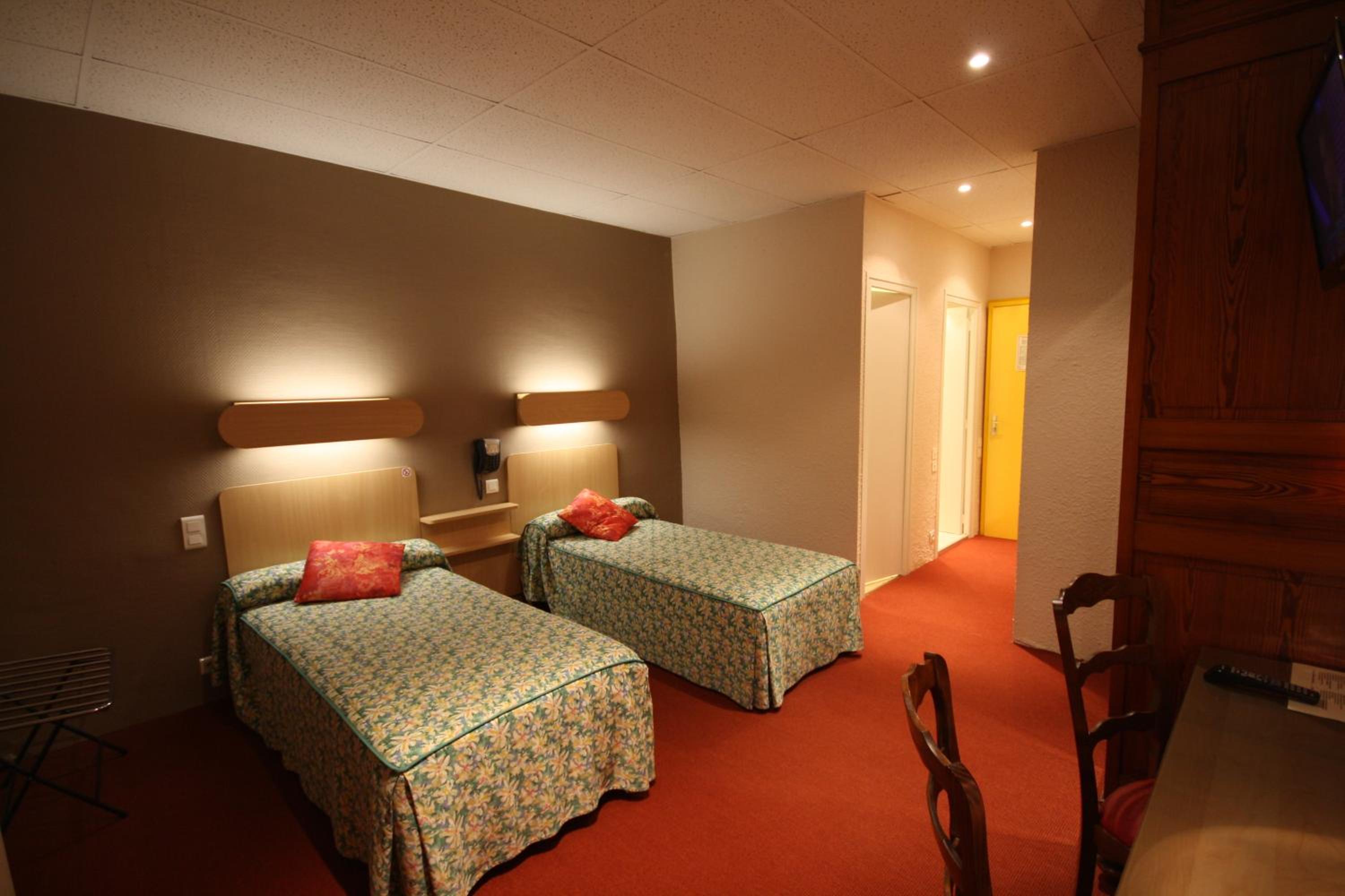Twin Room photo 2