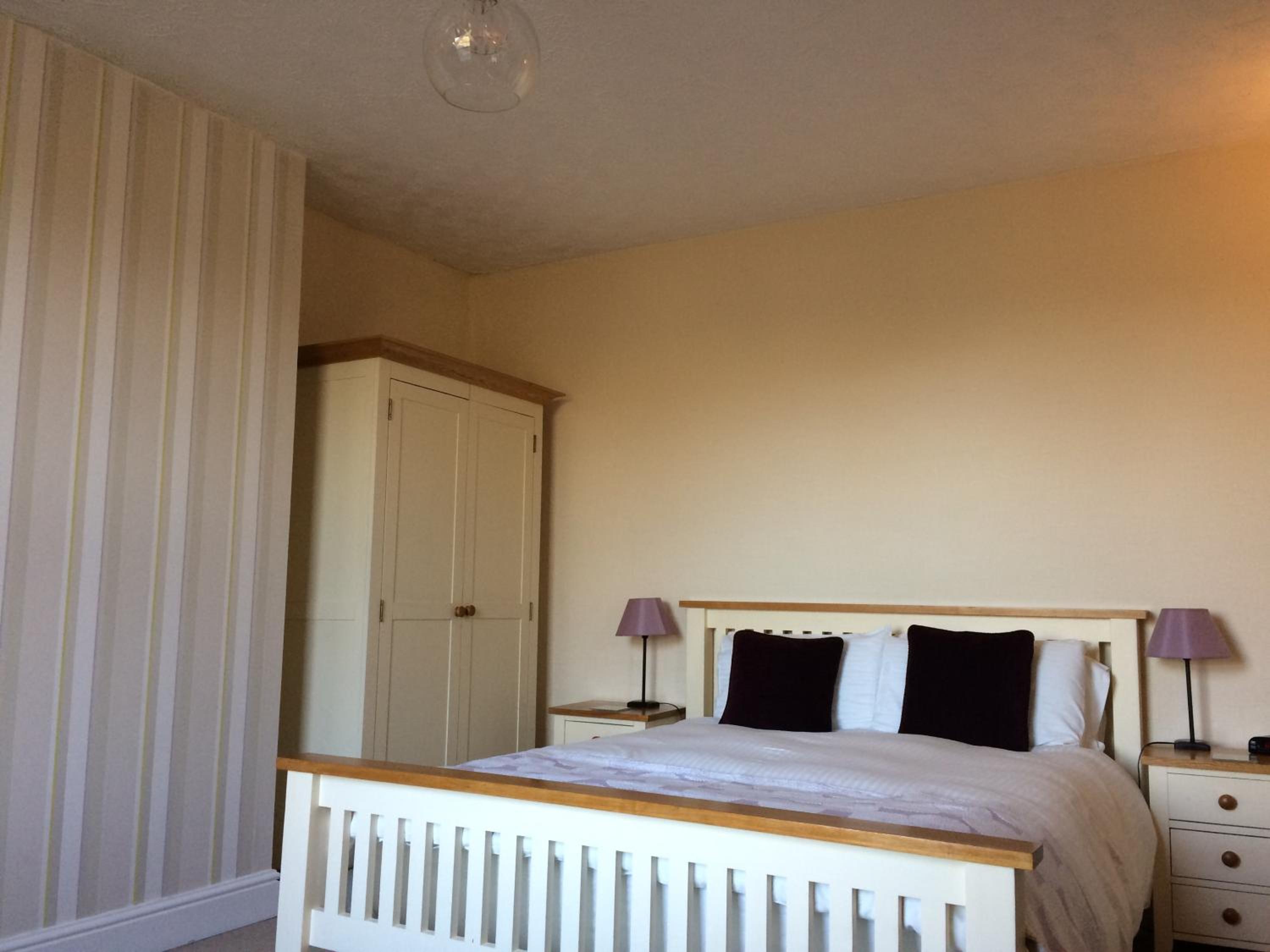 Superior King Room - Photo 8