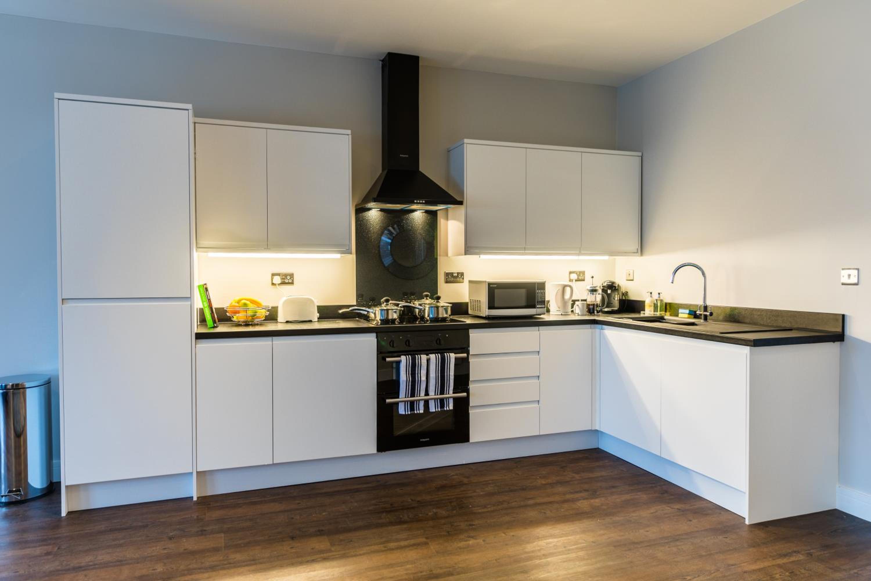 Two-Bedroom Apartment - Photo 10