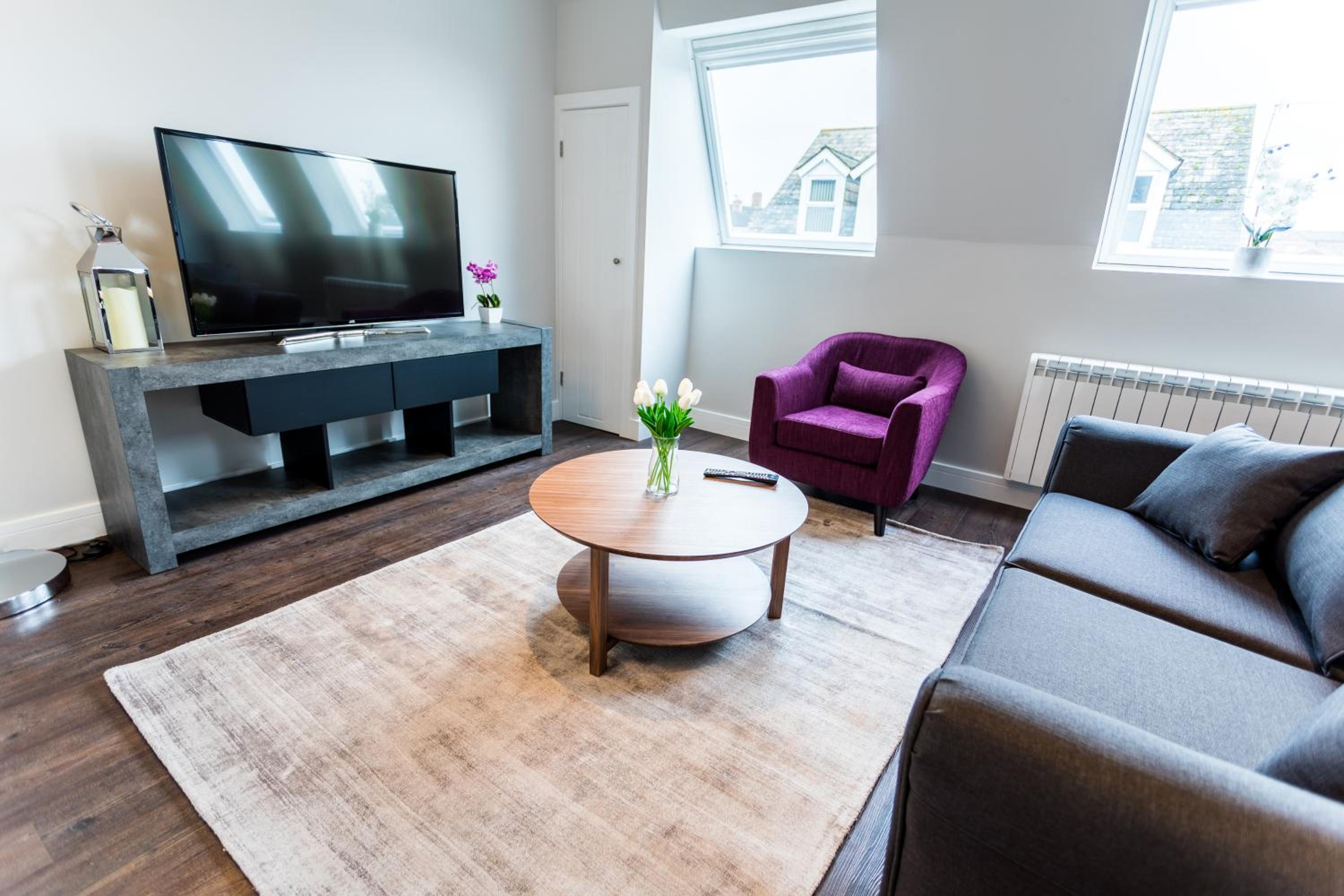 Two-Bedroom Apartment - Photo 13