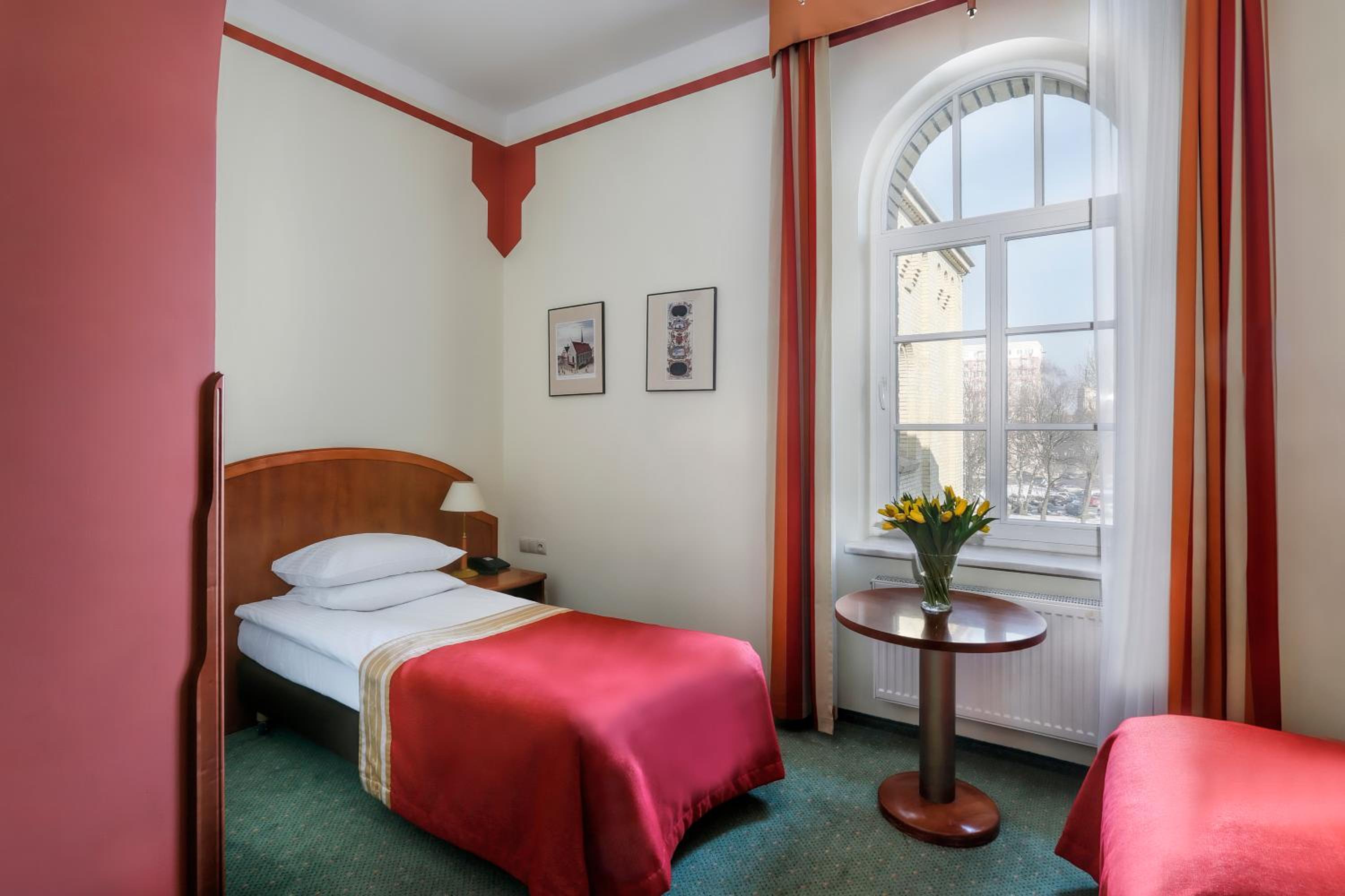 Deluxe Twin Room - Photo 3