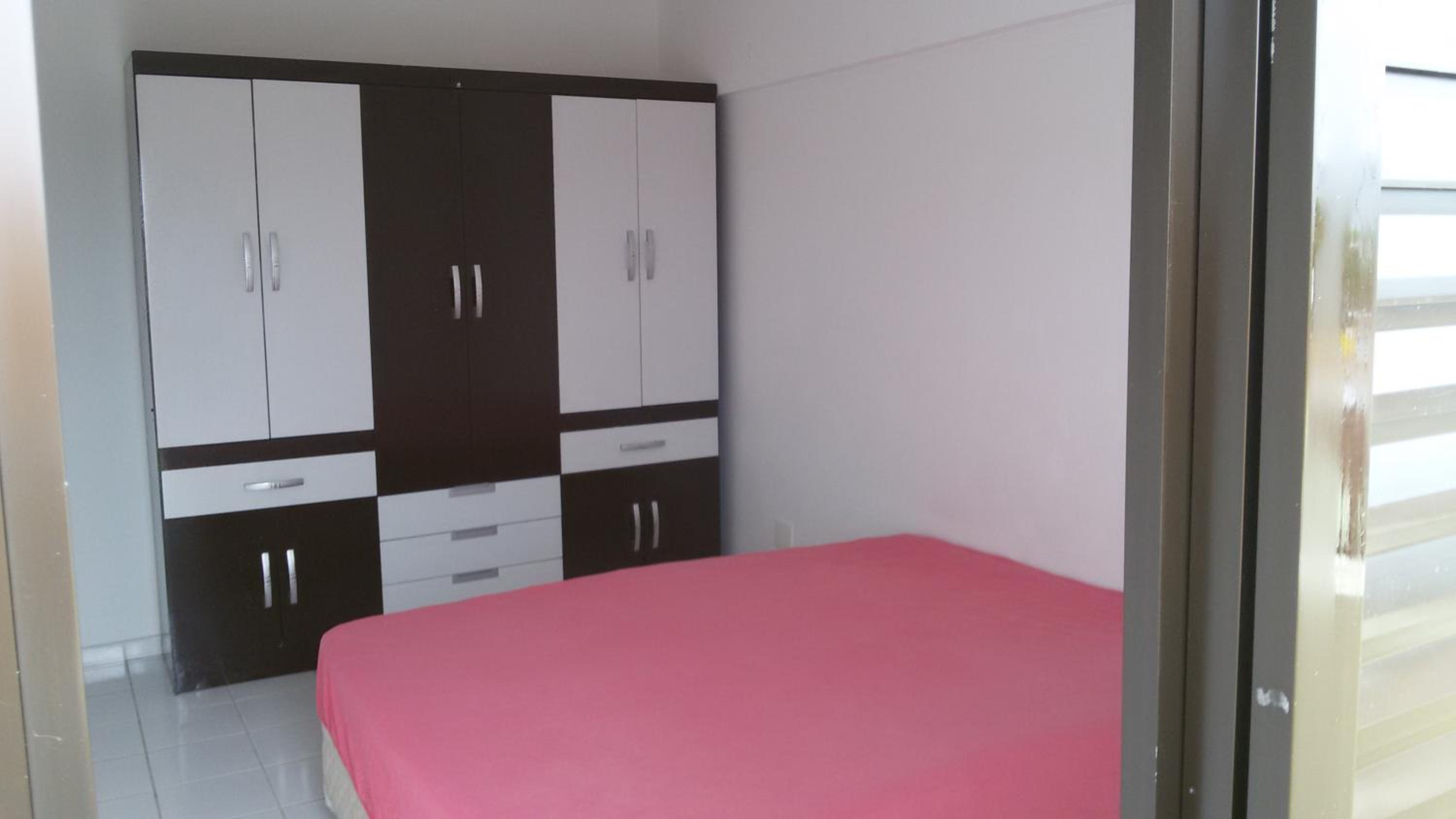 Apartment with Balcony - Photo 7