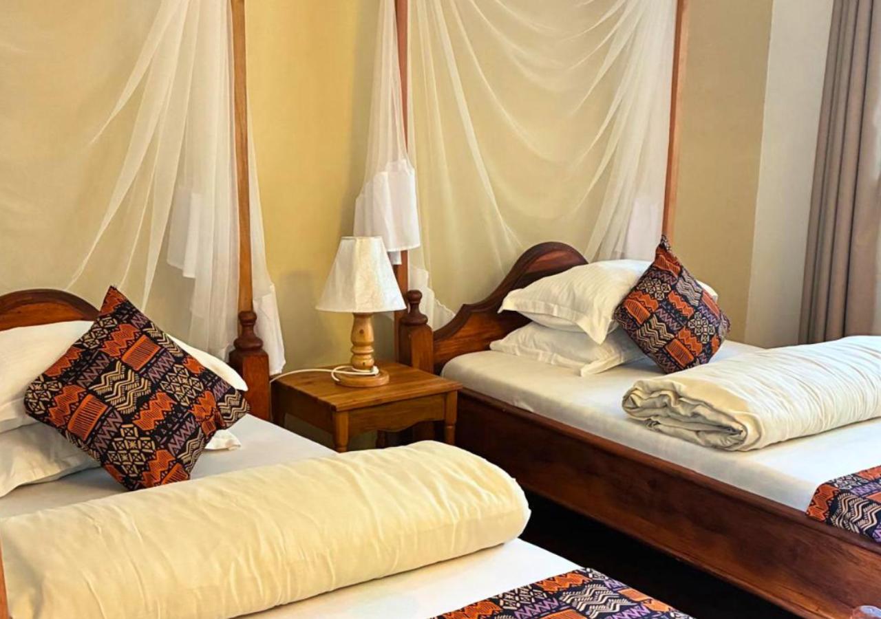 Twin Room with Balcony