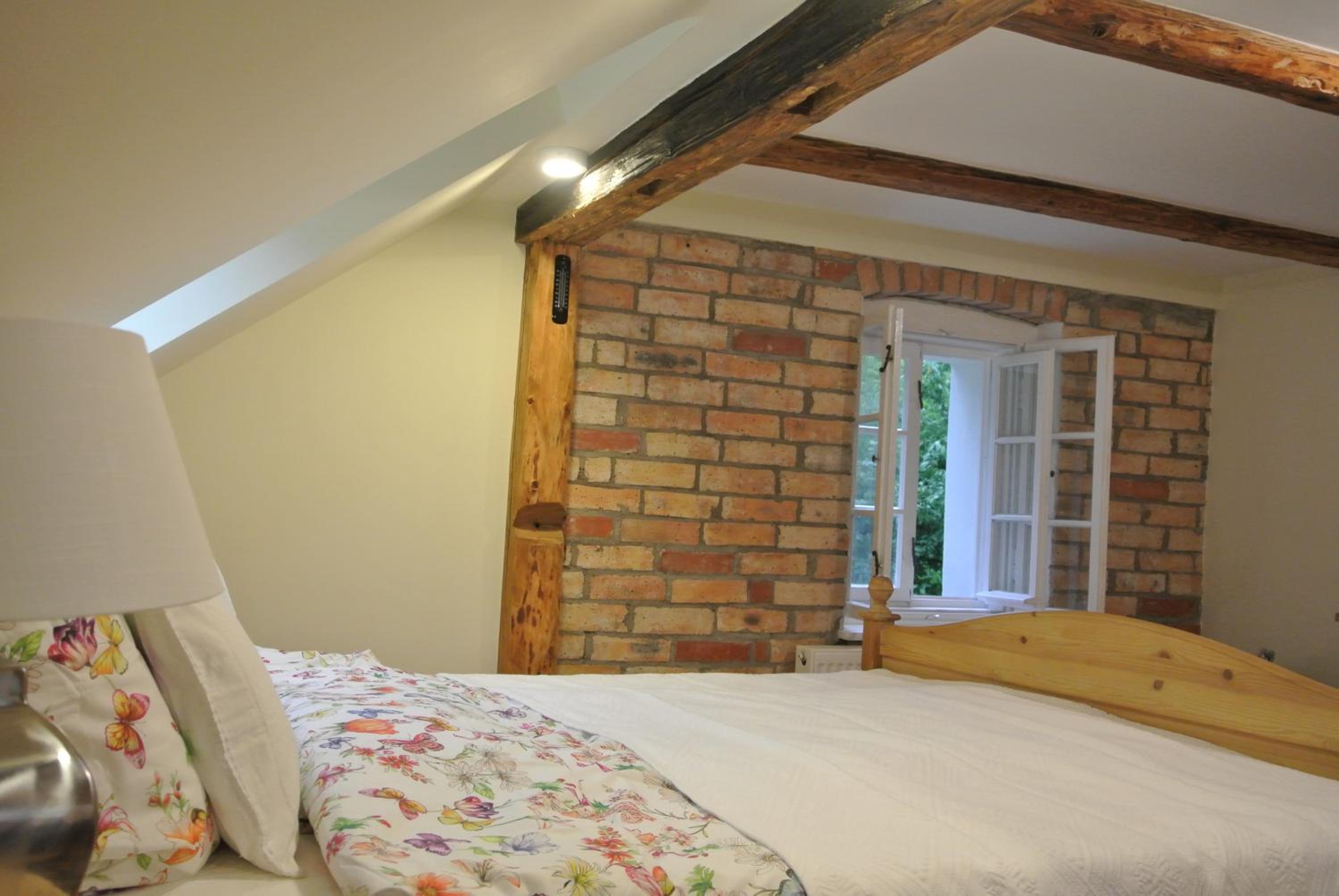 Double Room with Private External Bathroom photo 3