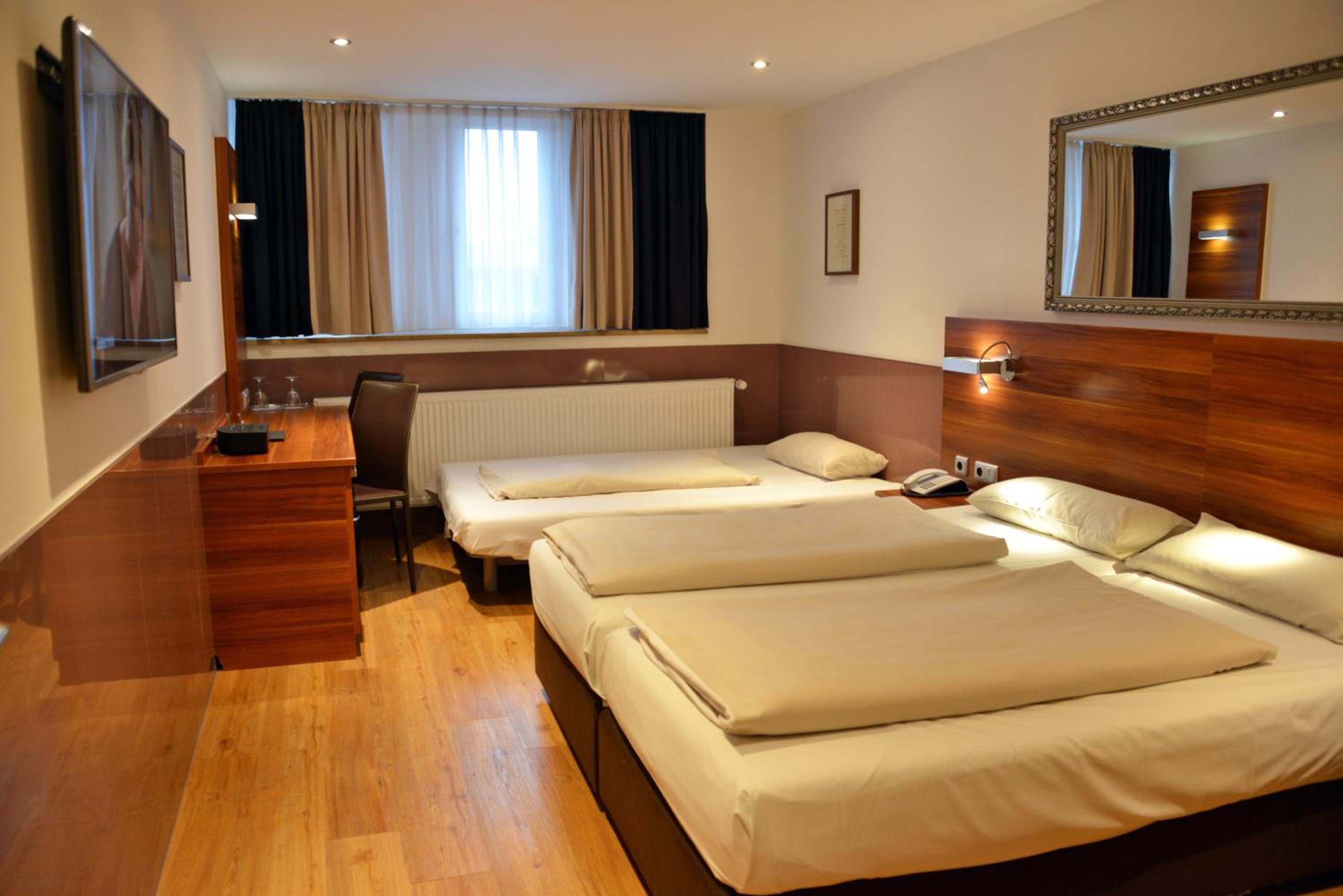 Triple Room photo 3