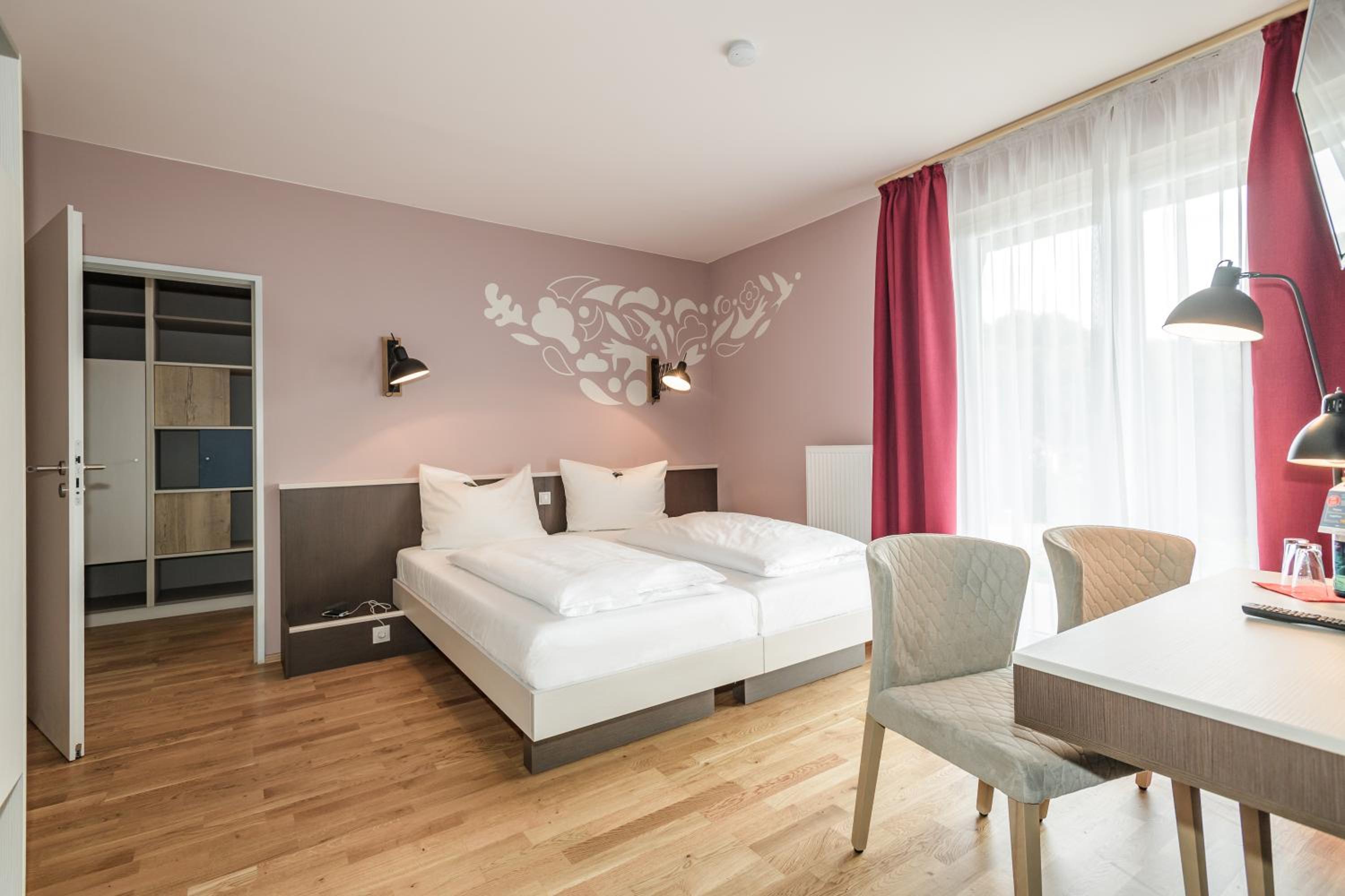 Superior Double Room For Single Use photo 1