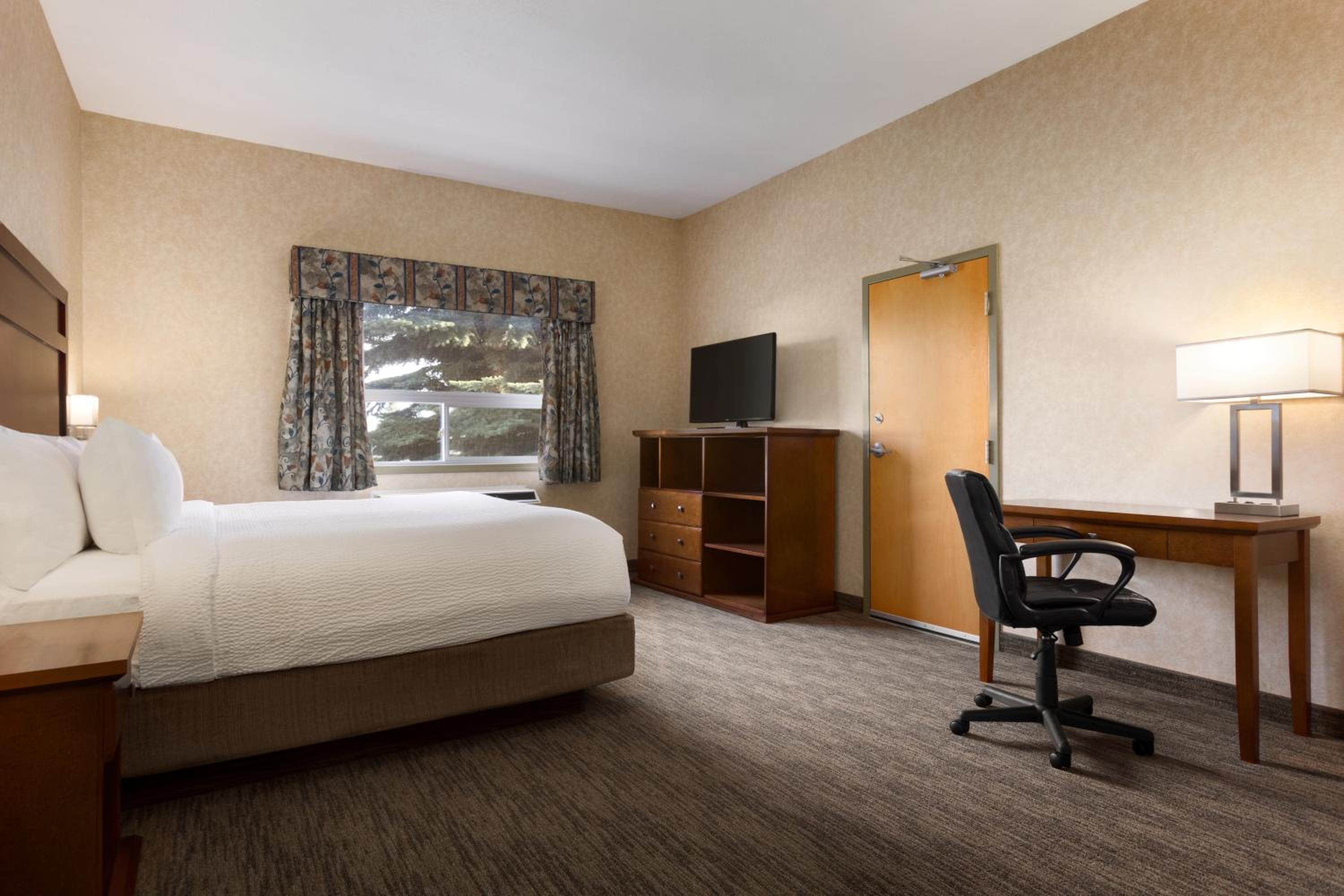 King Room - Disability Access/Non-Smoking