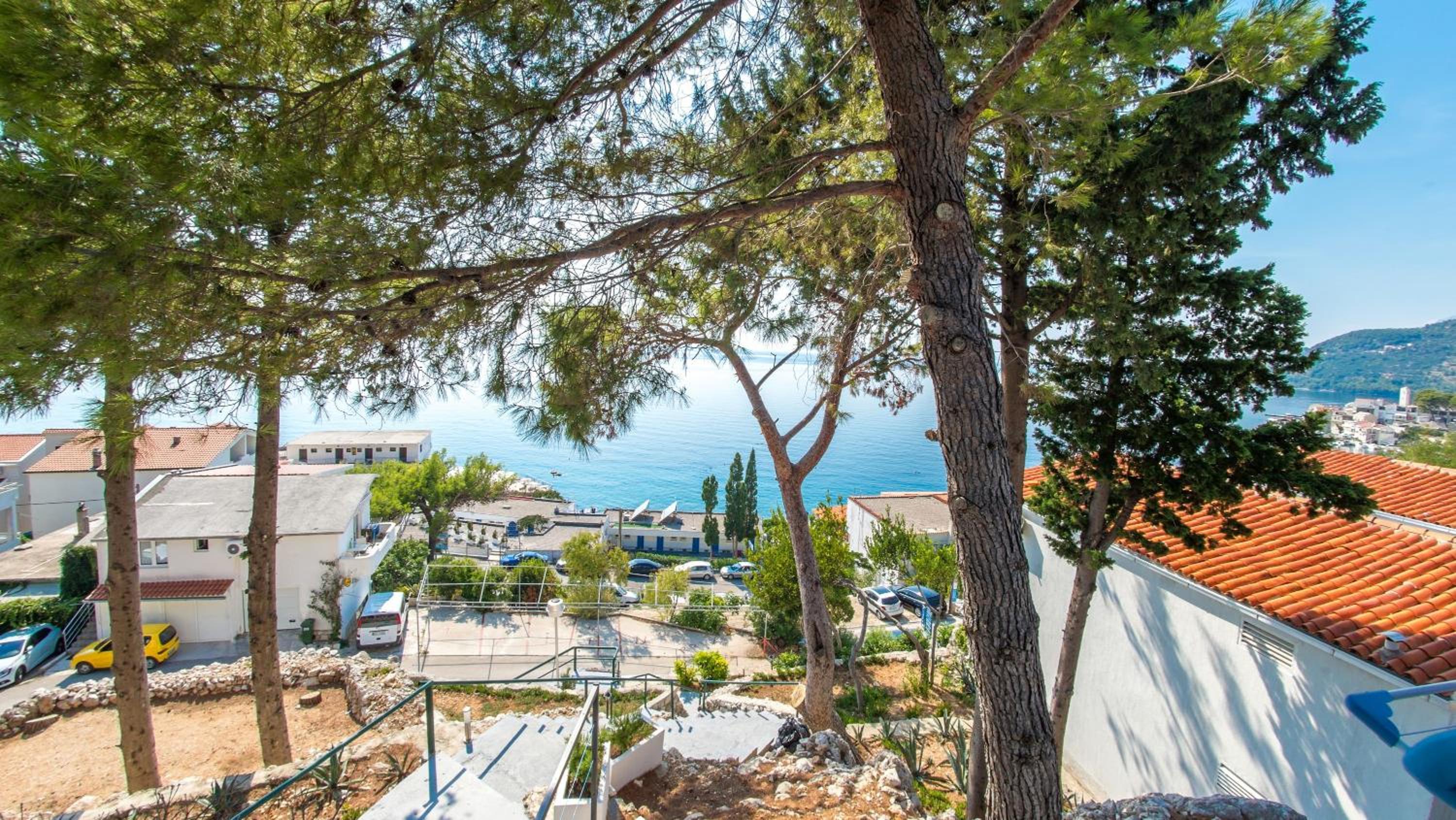 Triple Room with Balcony with Sea View - Annex  - Photo 20