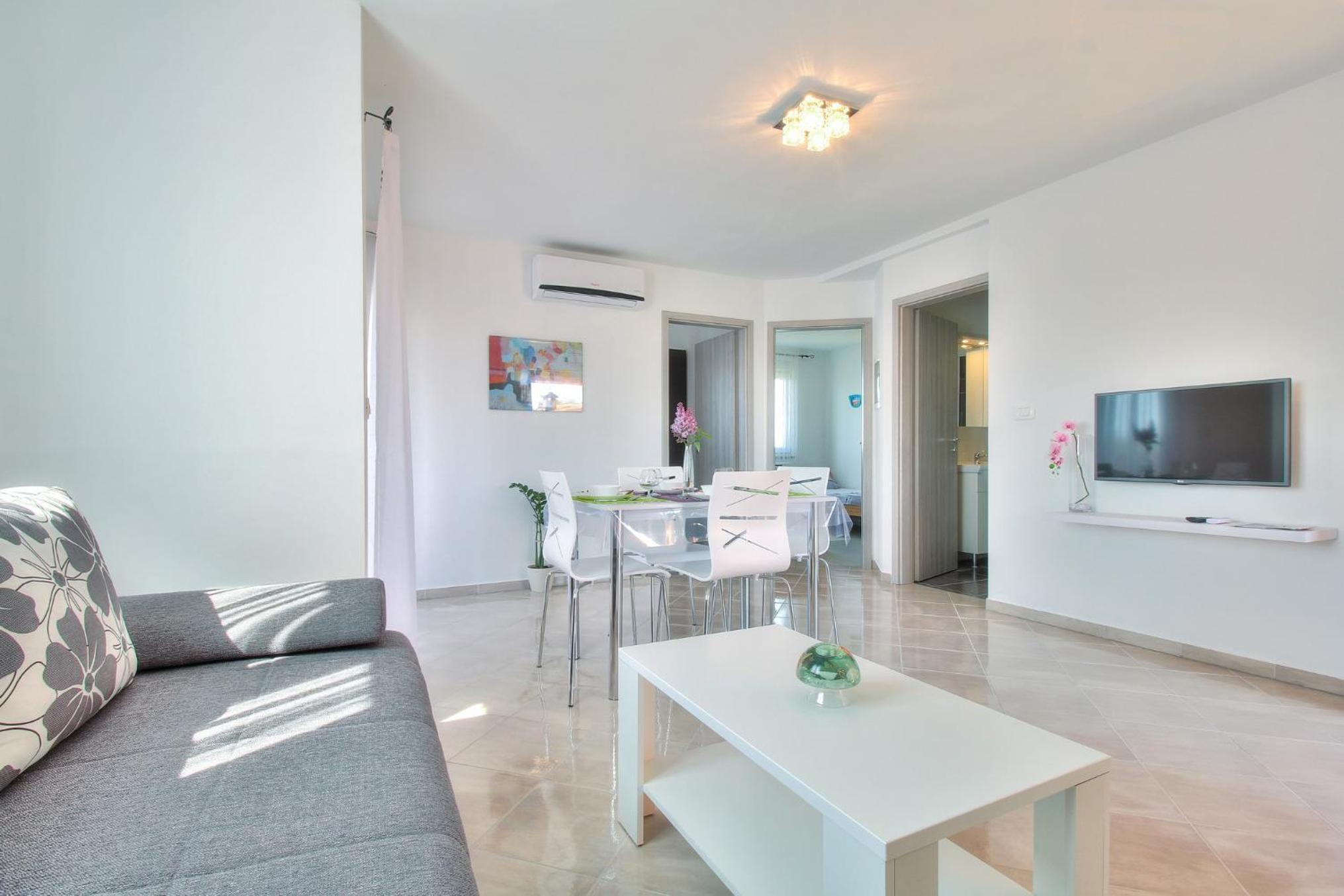 Two-Bedroom Apartment with Balcony - Photo 1