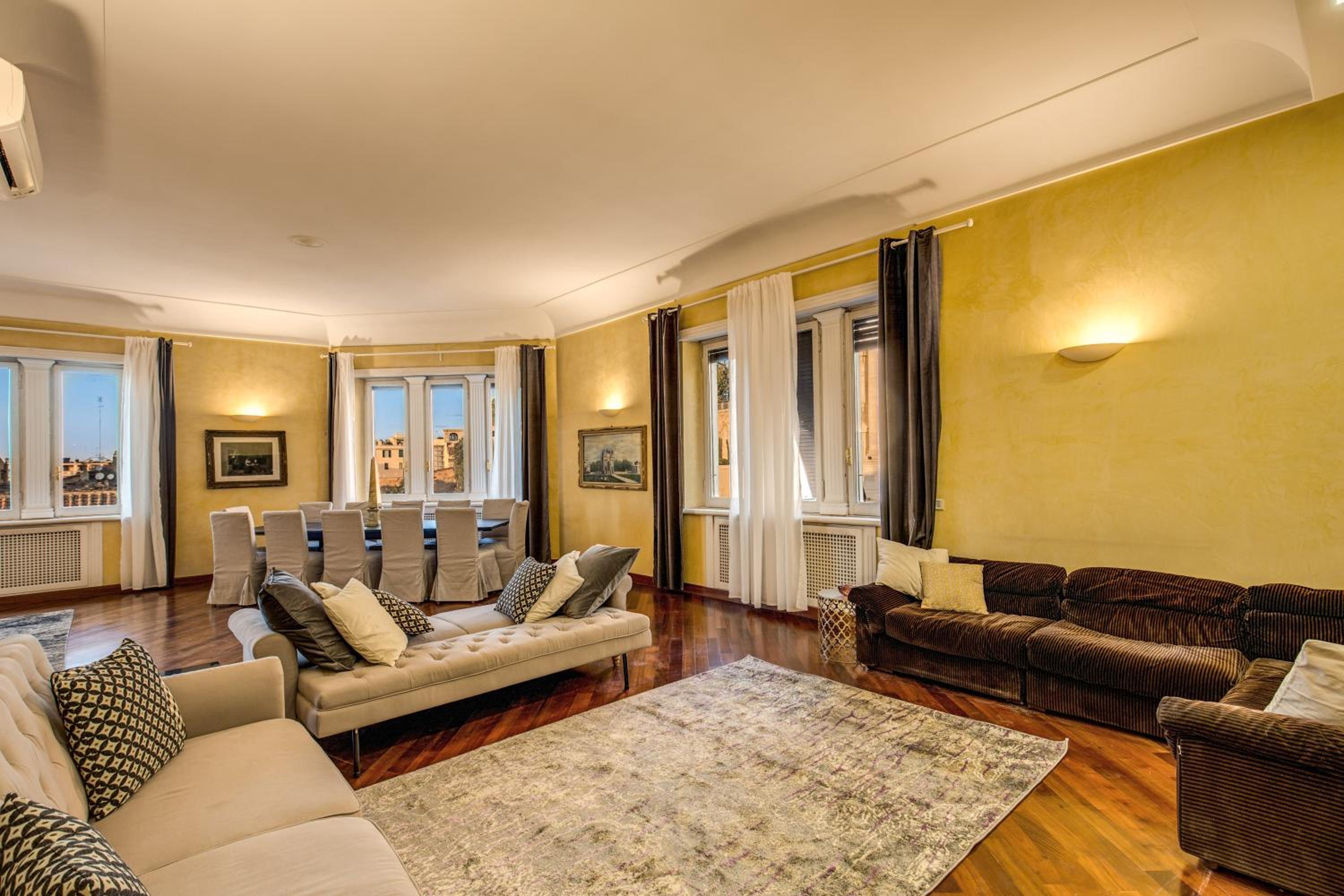 Penthouse Apartment