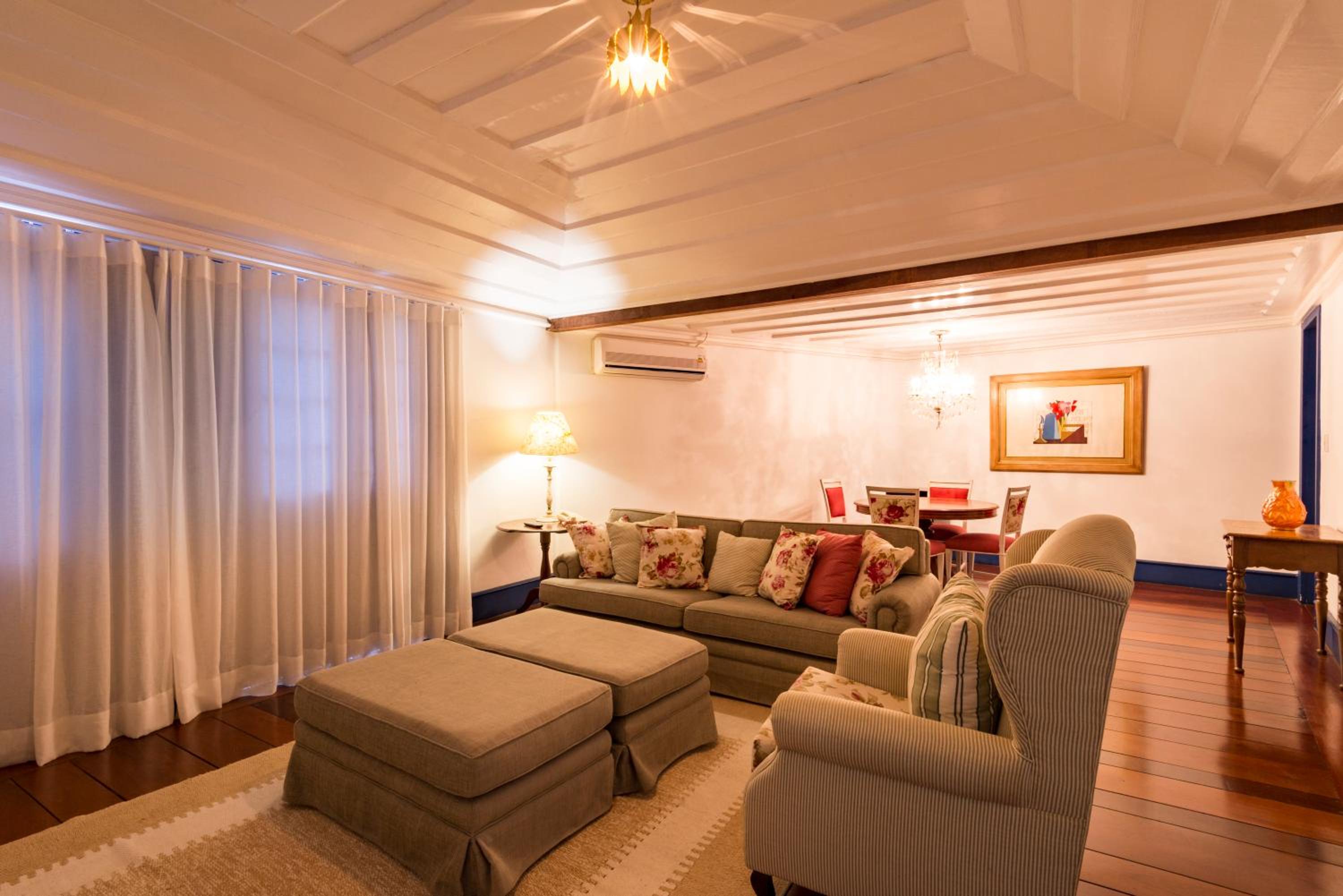 Deluxe Suite photo 1