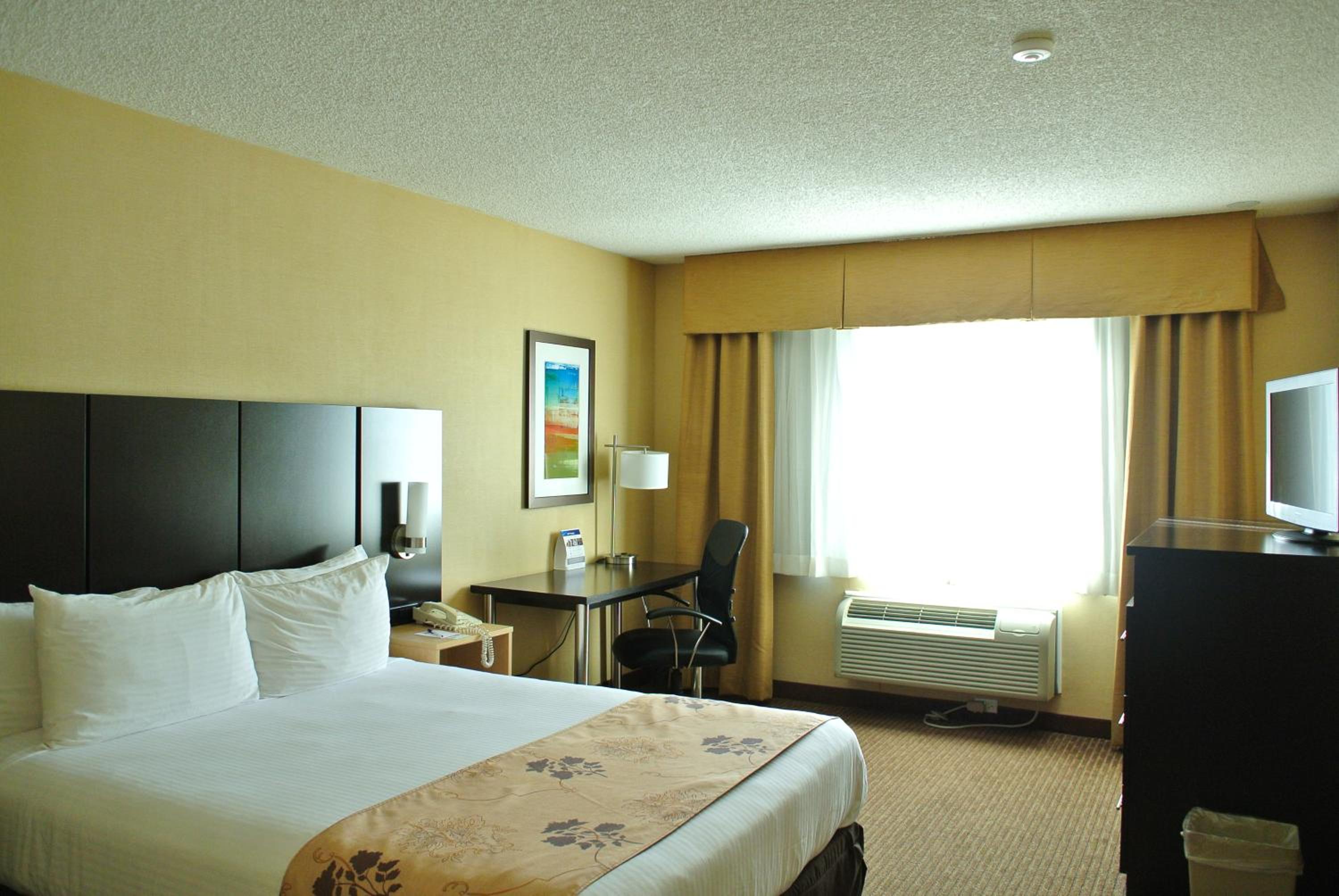 Queen Room - Photo 2
