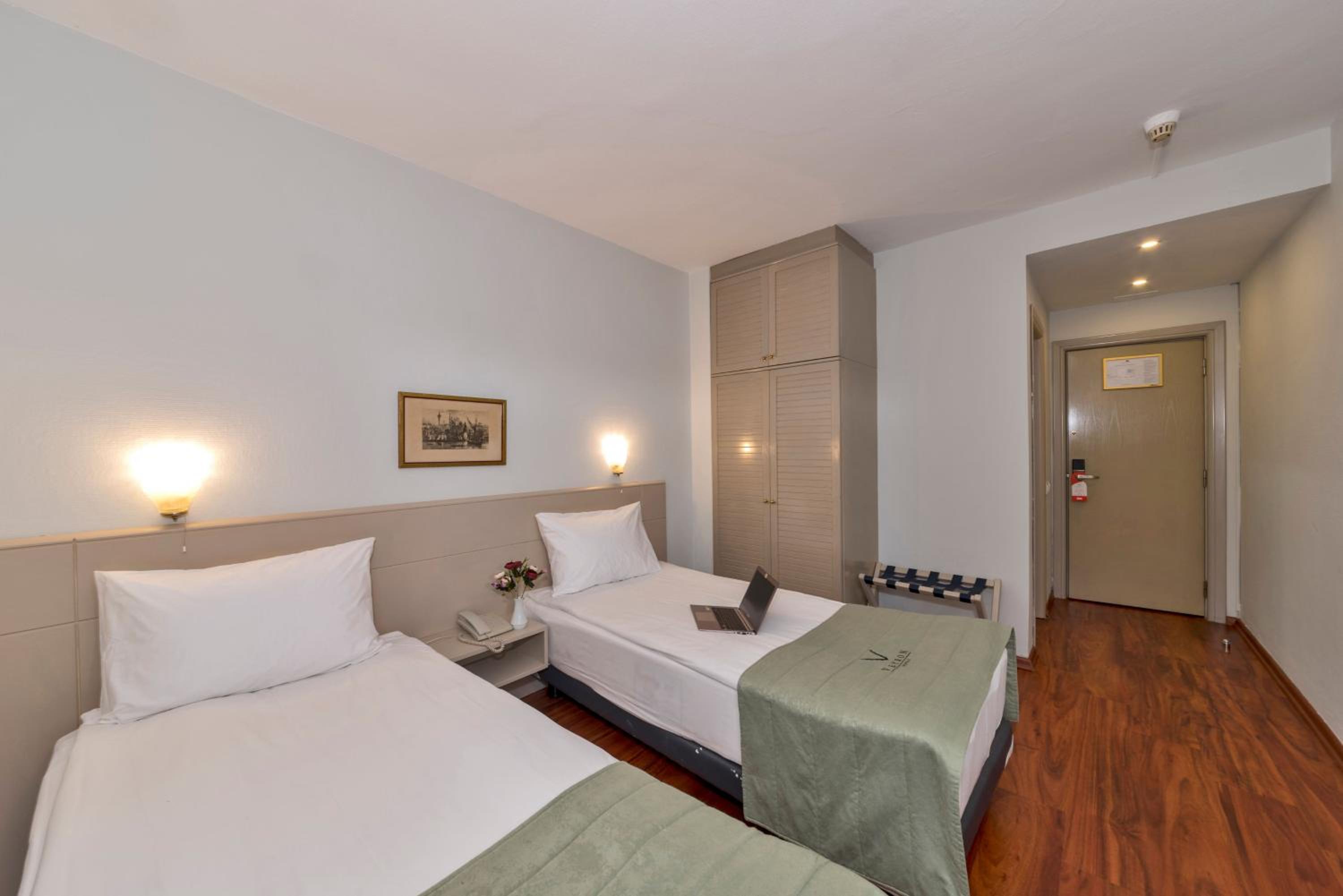 Standard Single Room photo 3