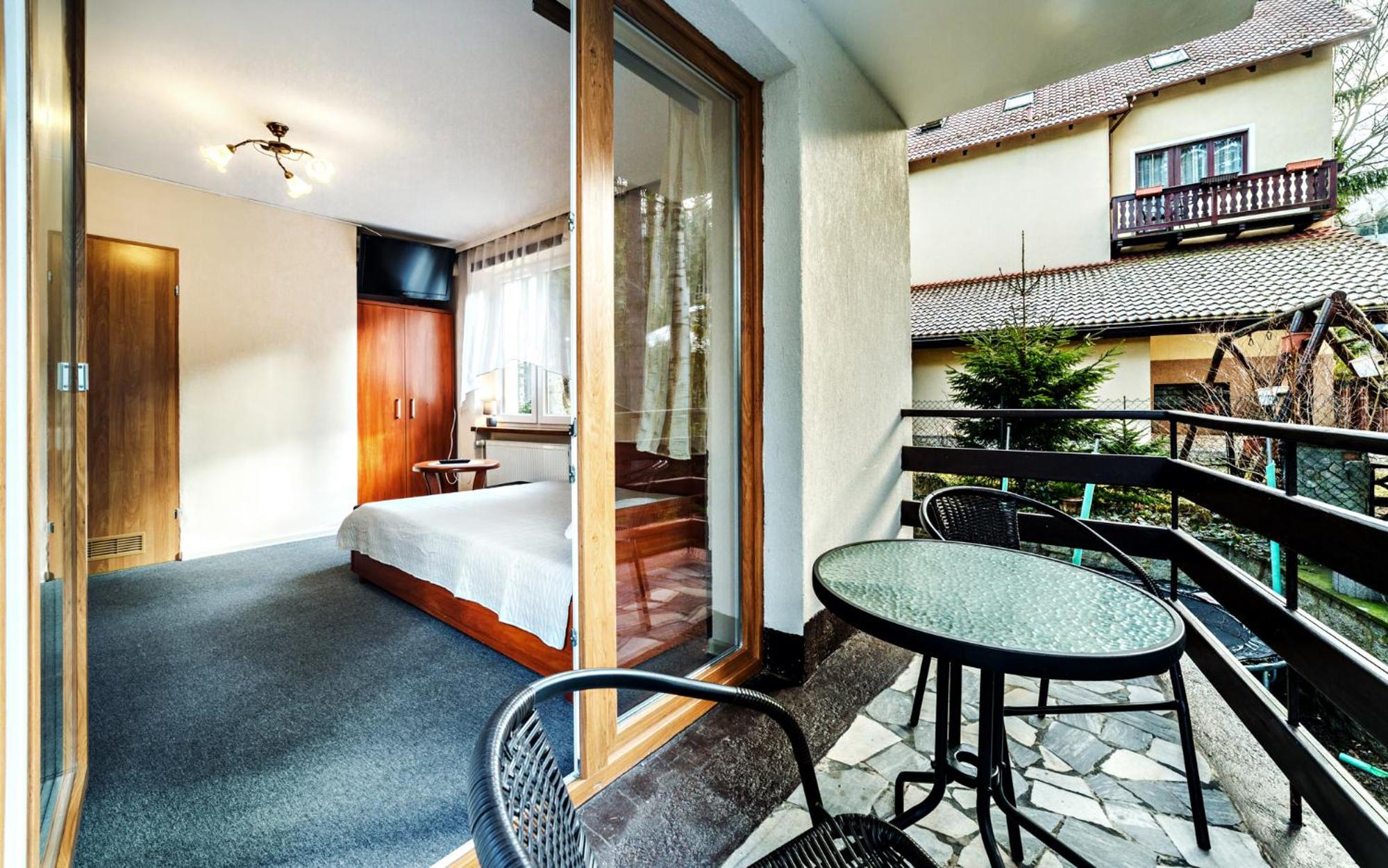 Double Room with Balcony photo 2