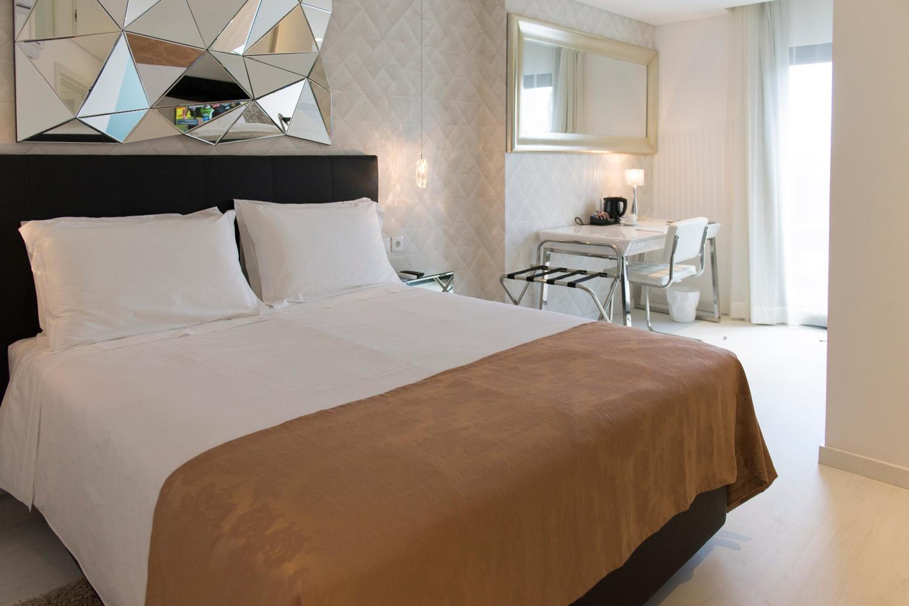 Standard Double Room photo 2