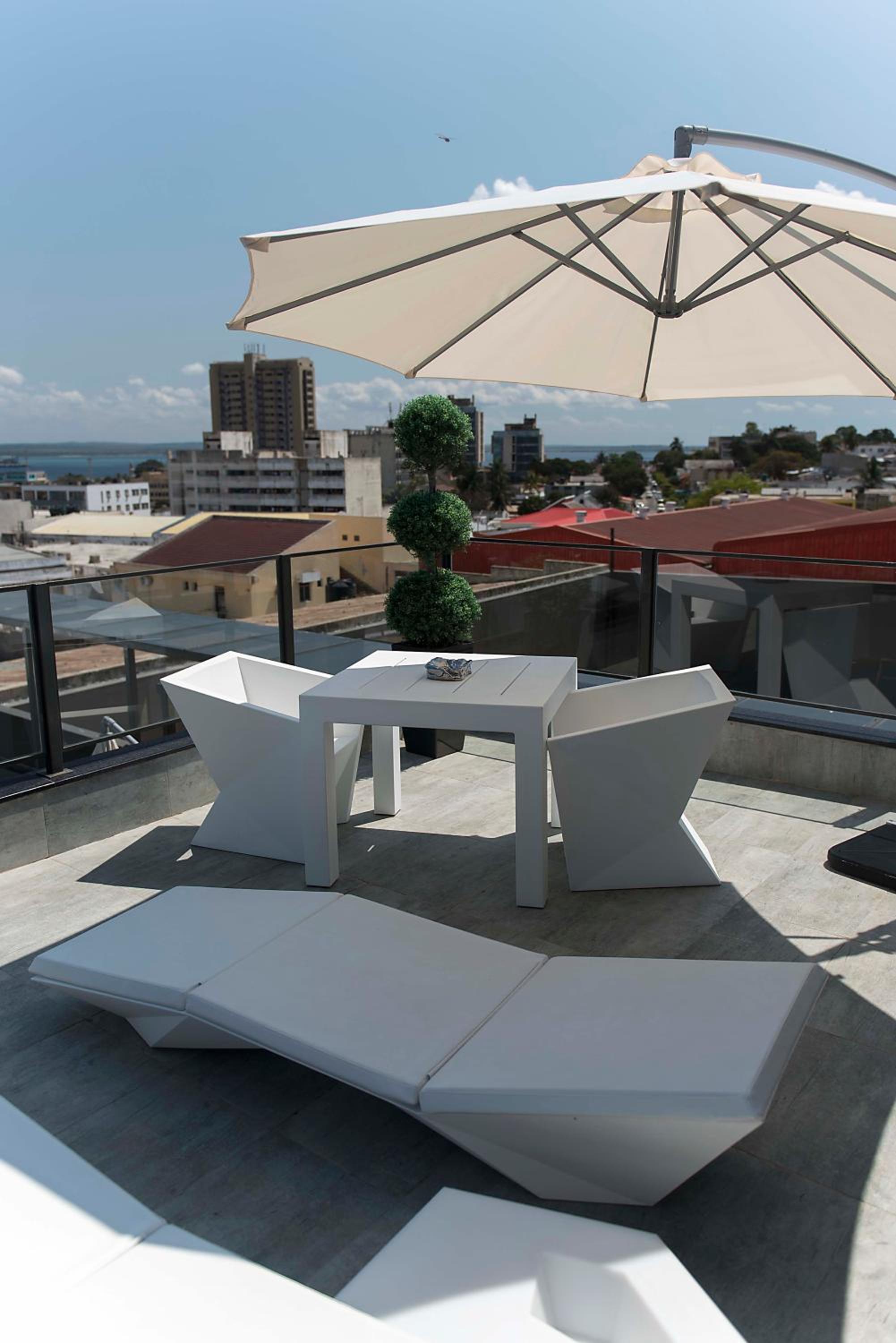 Deluxe Double Room with Balcony and Sea View photo 3