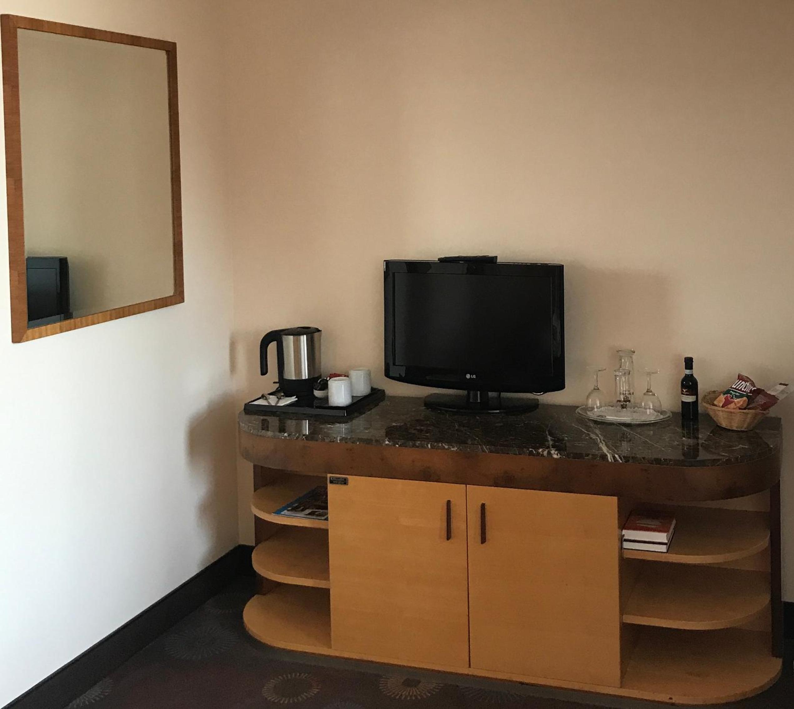 Comfort Room with River View - Photo 11