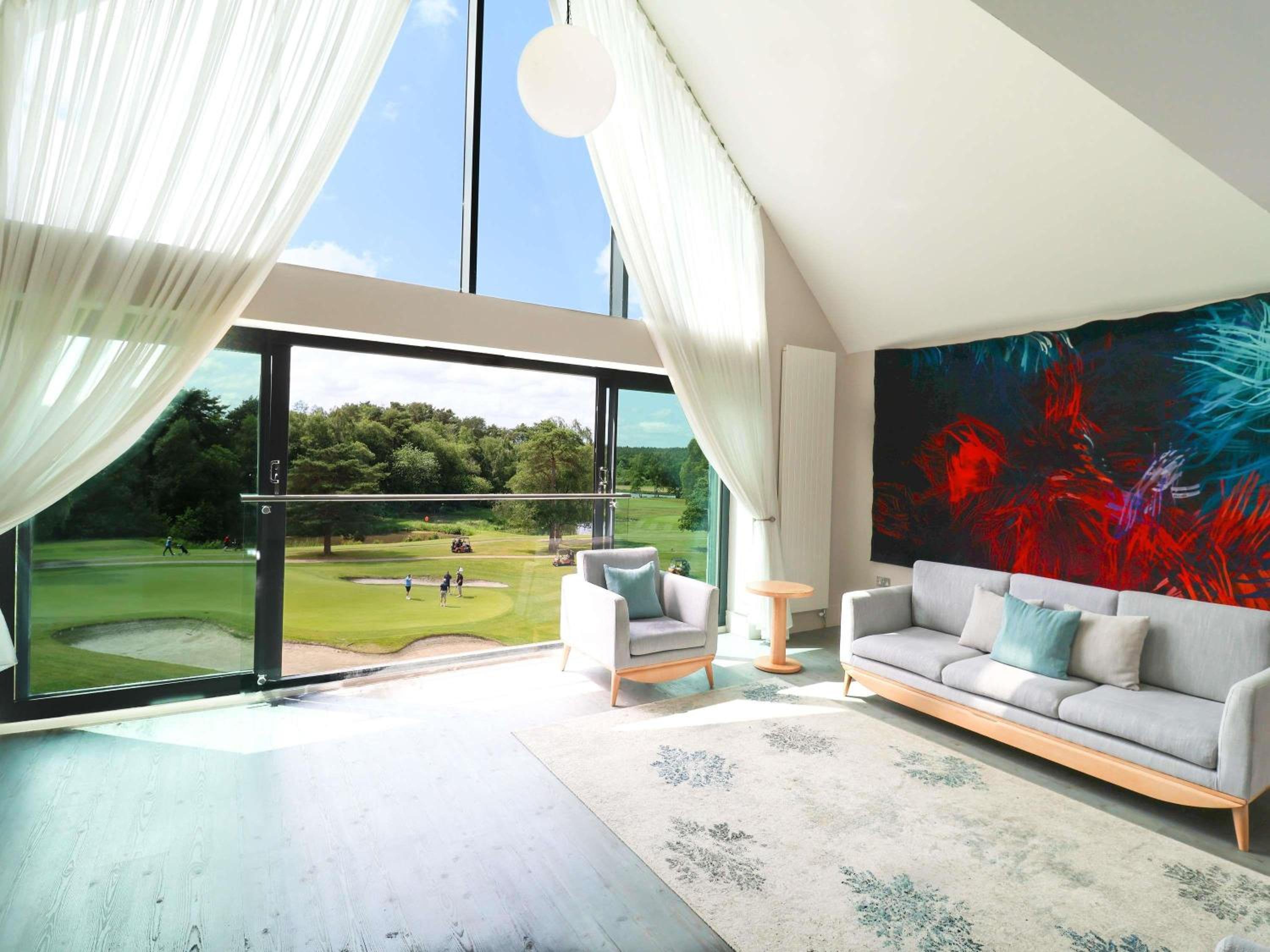 Deluxe Penthouse with 3 double or twin bedrooms