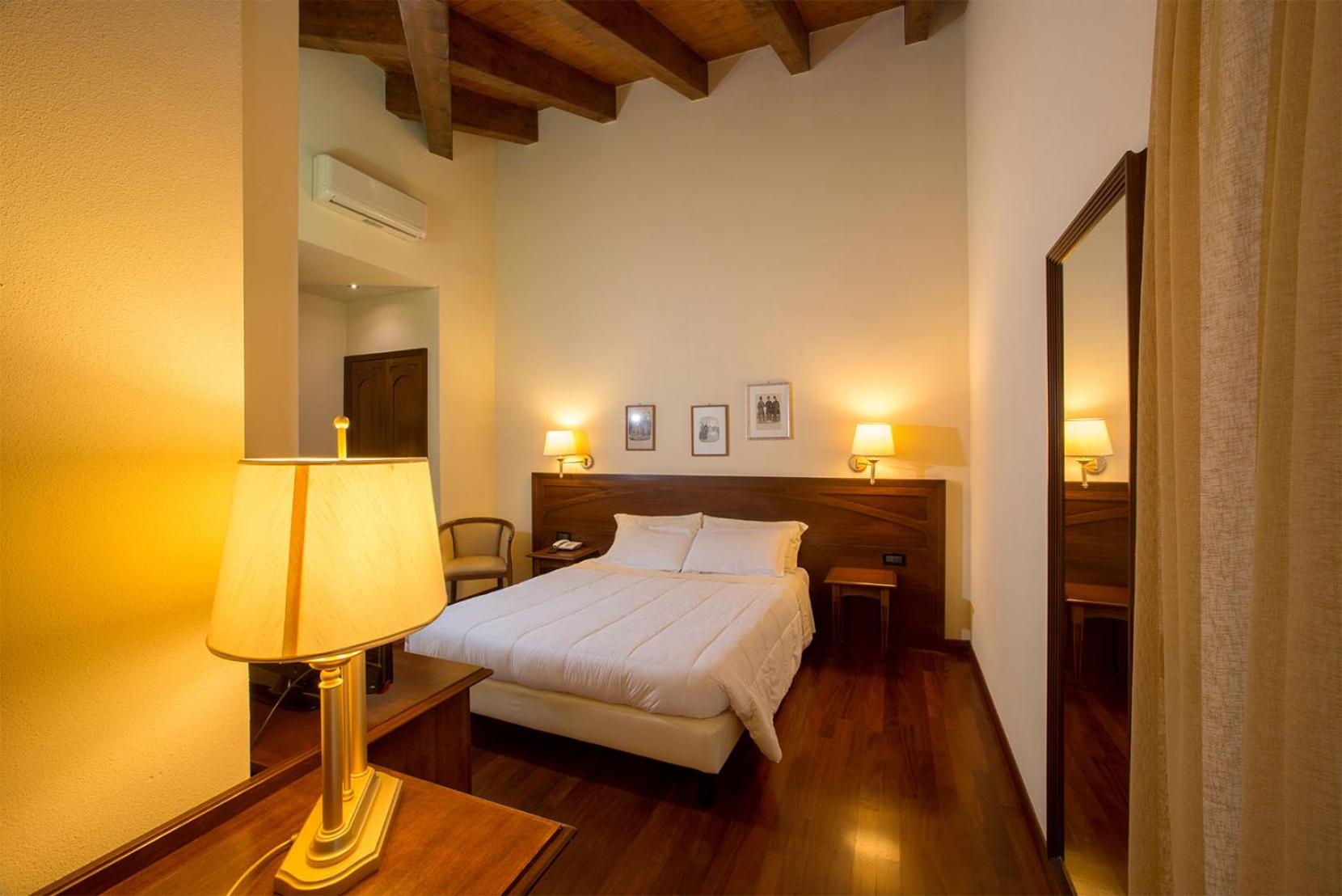 Classic Double or Twin Room photo 1