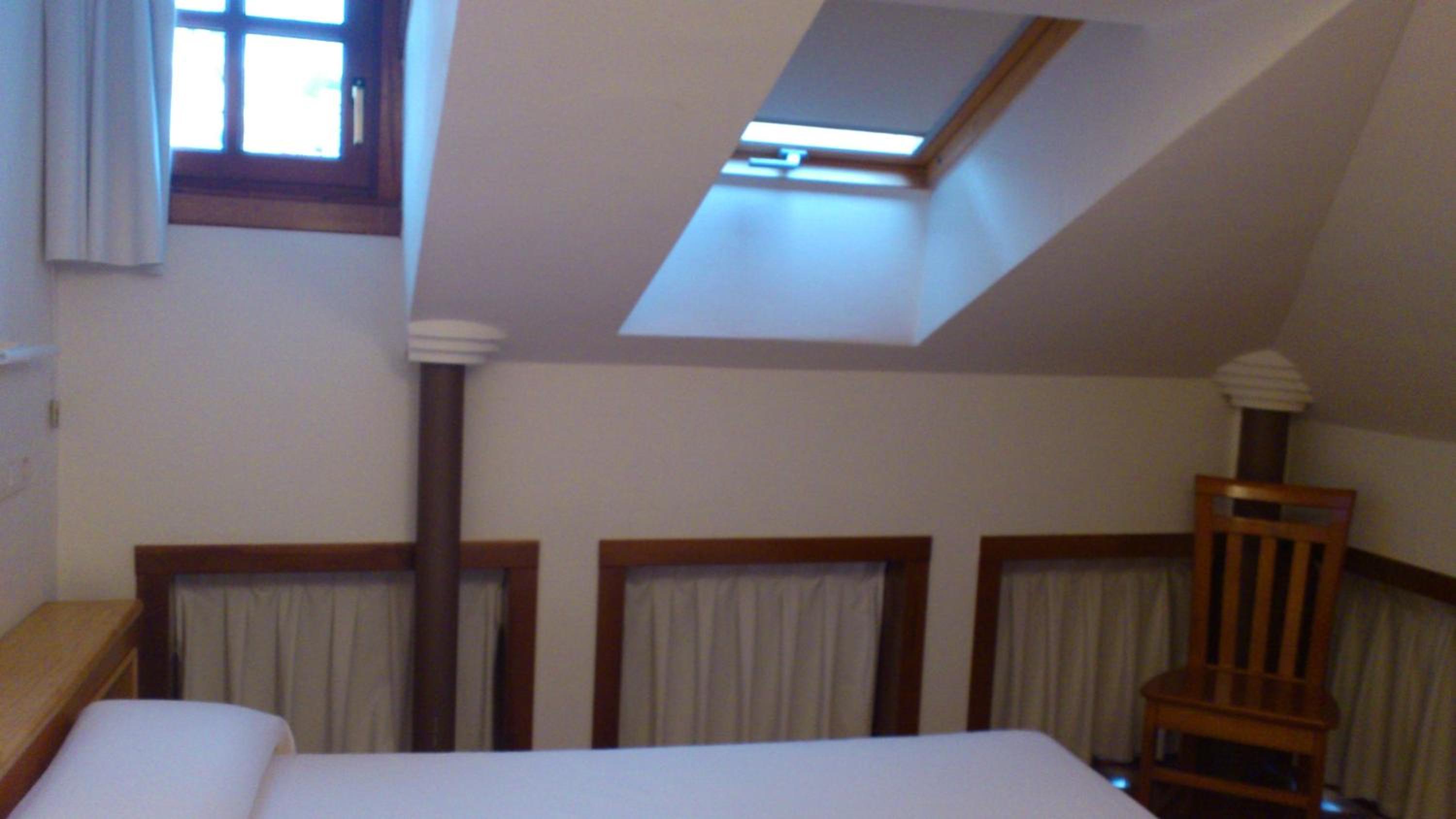 Double or Twin Room - Photo 16