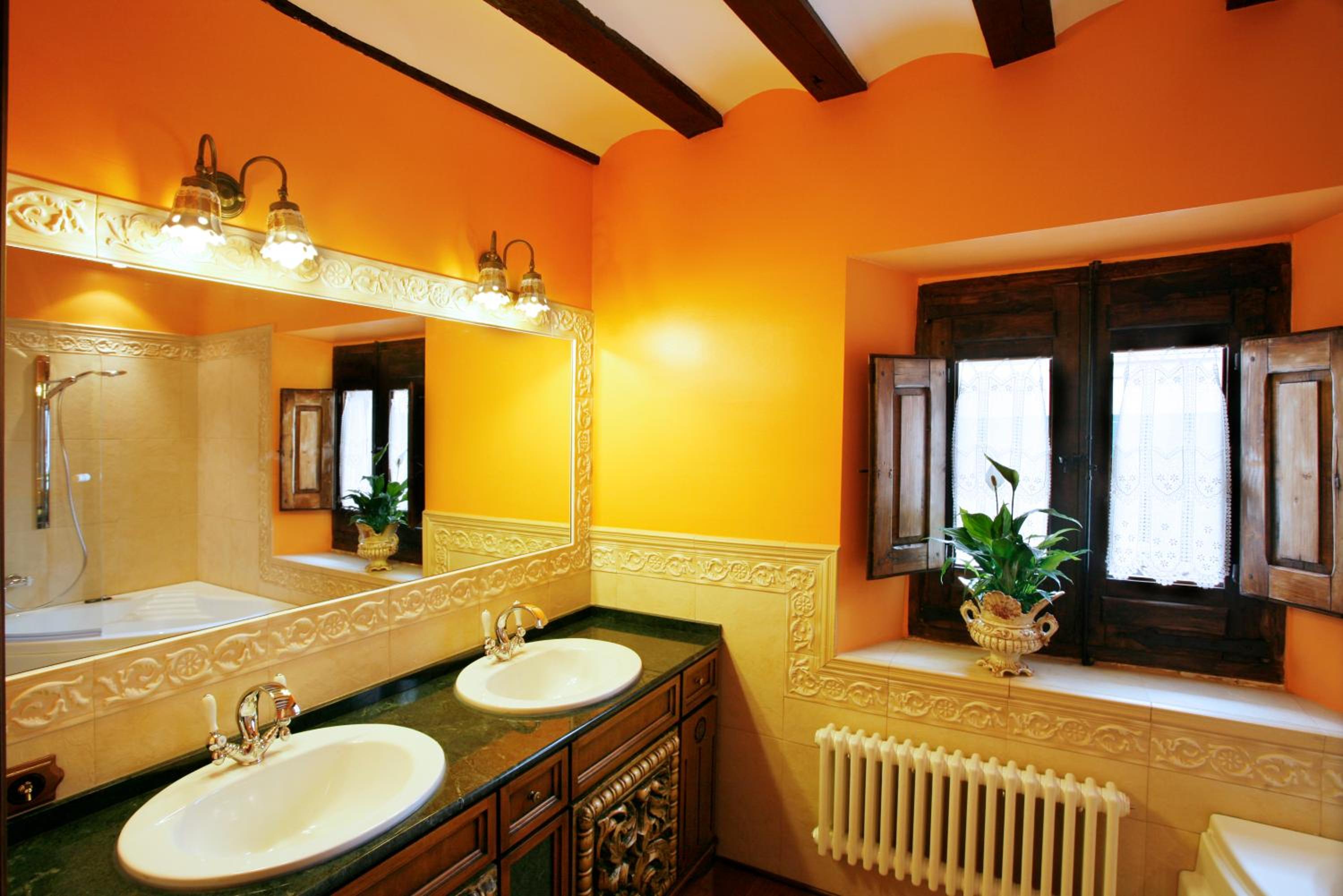 Double Room with Hot Tub photo 3