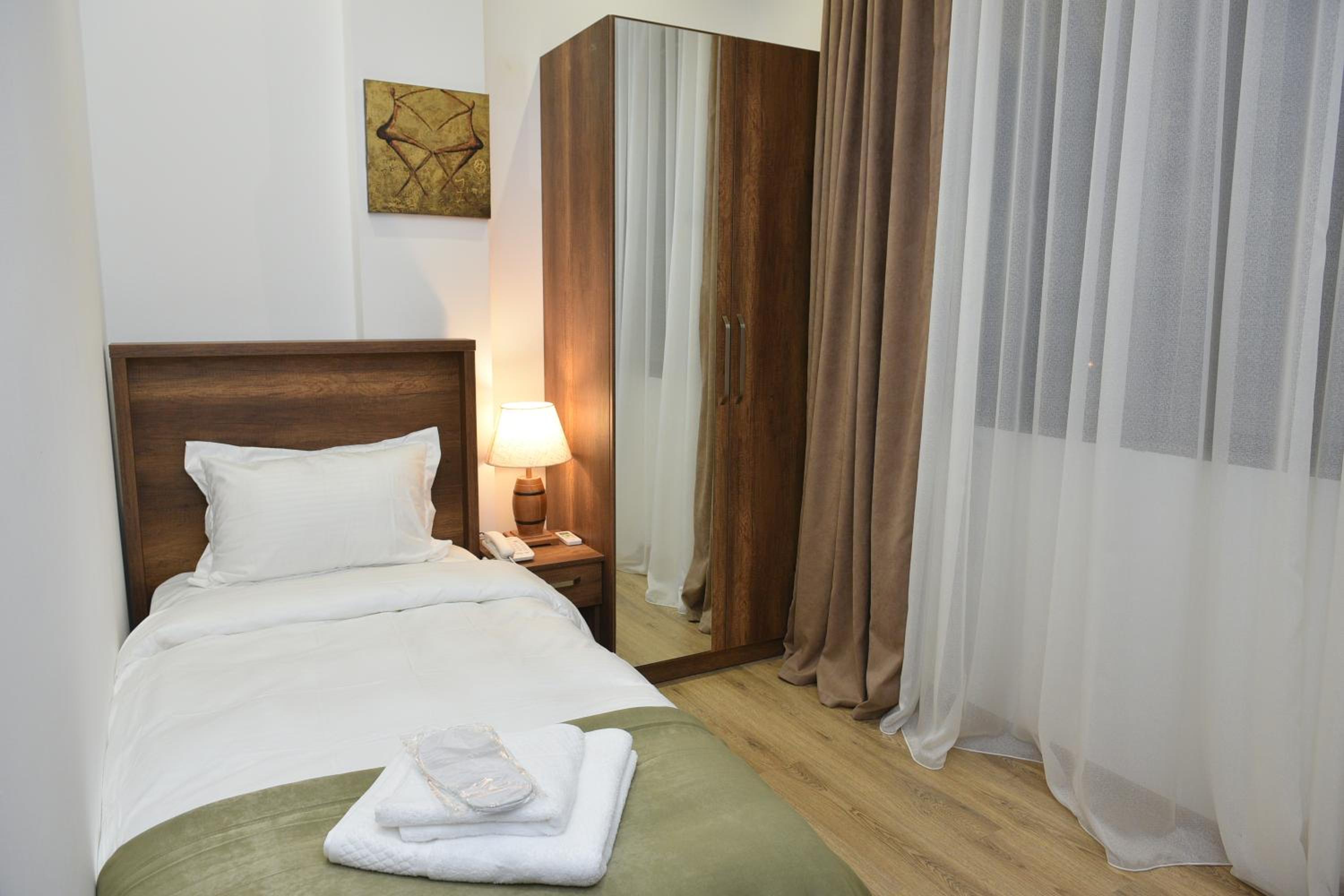 Single Room photo 1