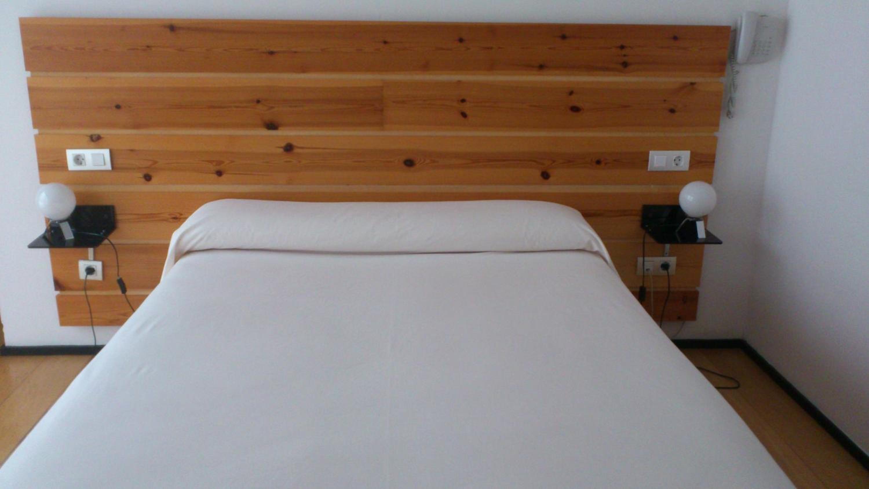Double Room - Photo 6