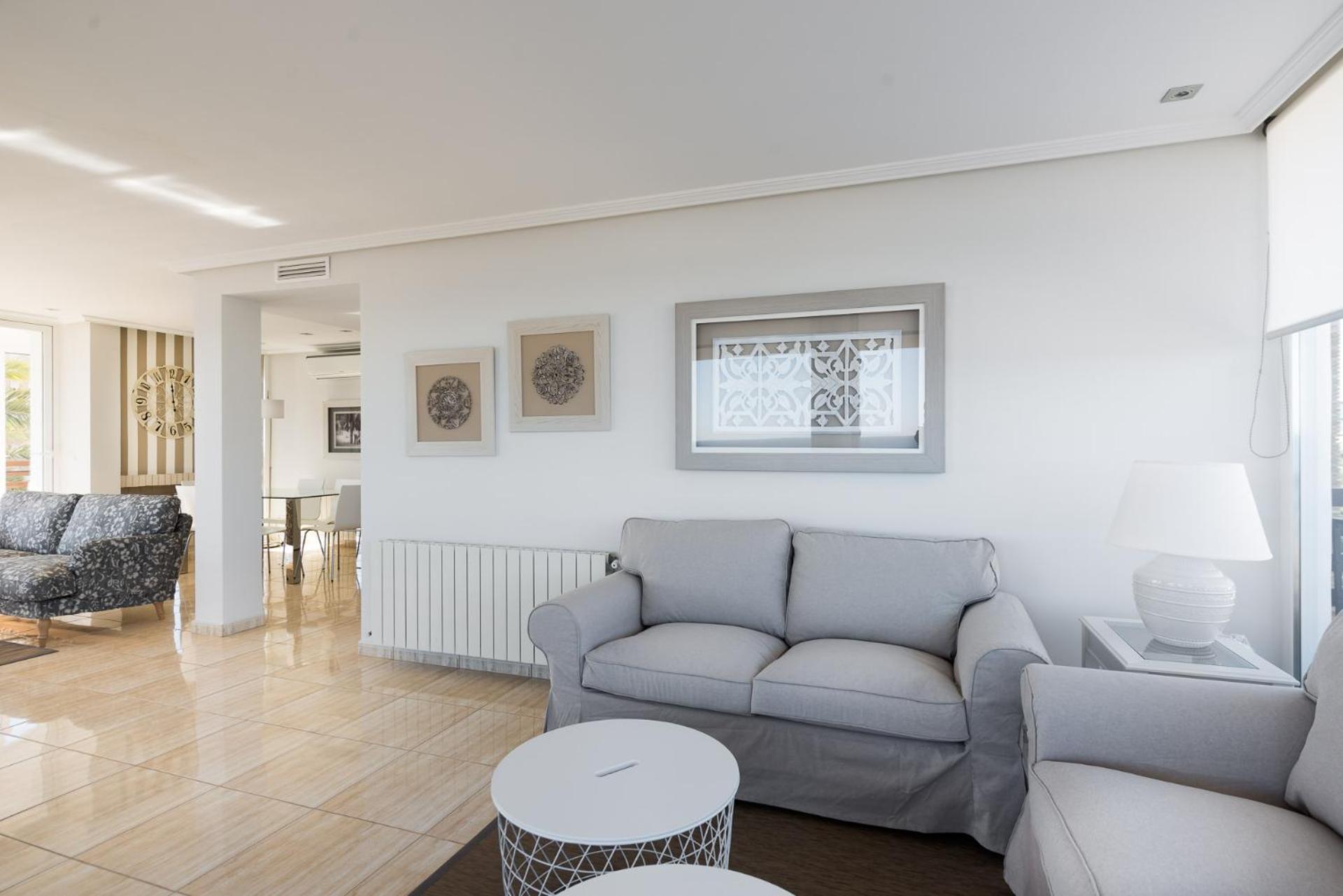 Apartamento con vista al mar