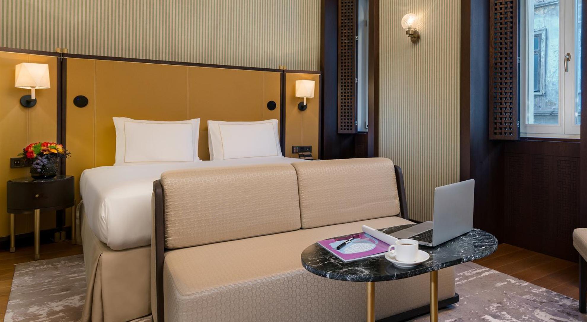 Superior King Room
