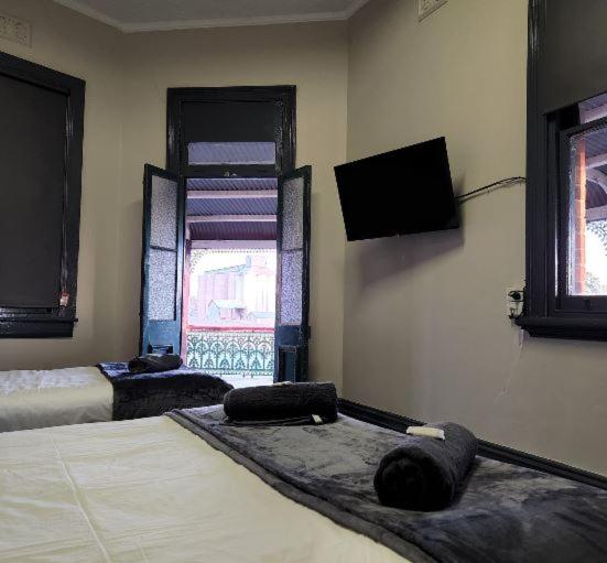 Triple Room with Shared Bathroom photo 1